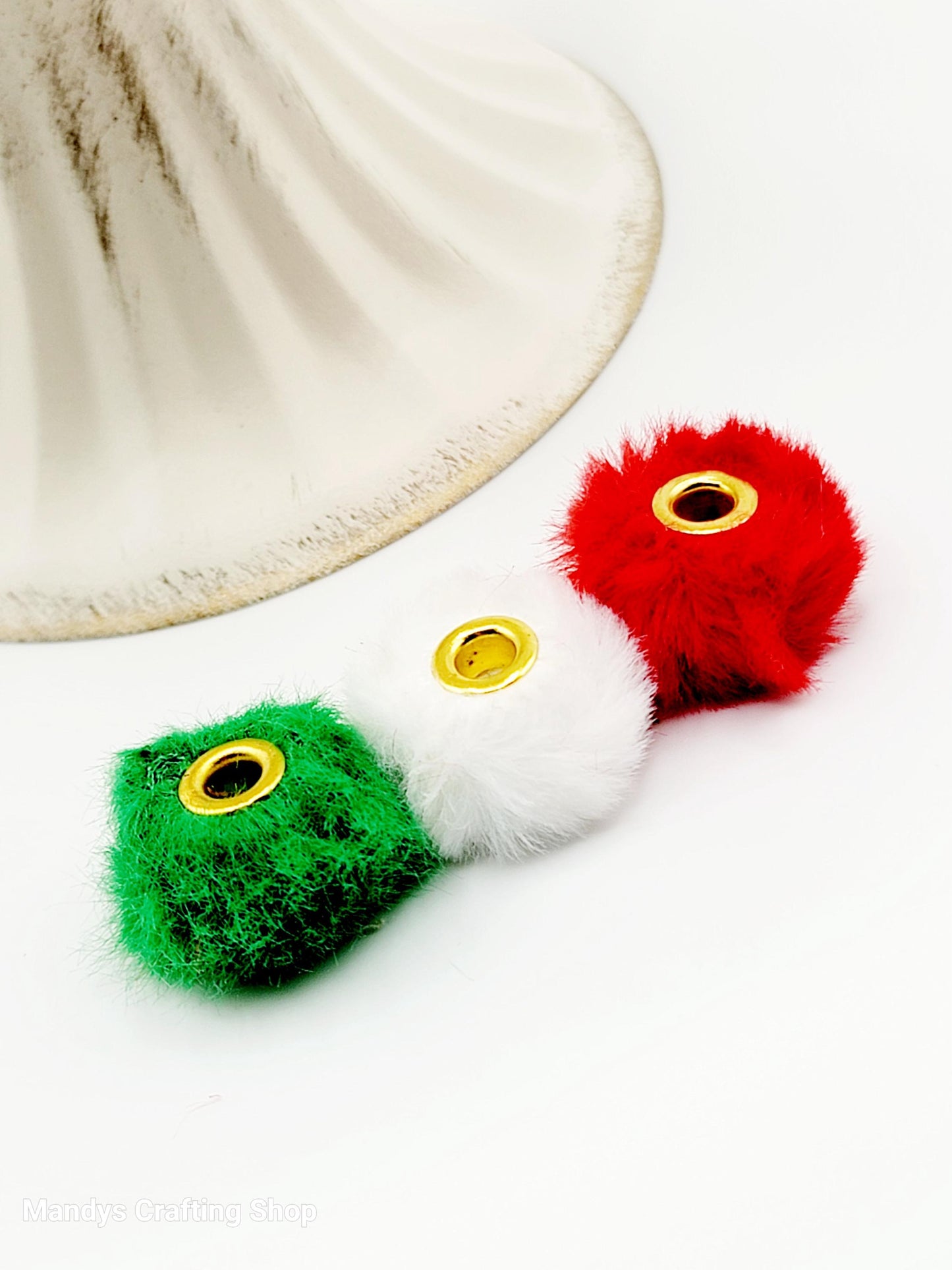 Christmas Mix Faux Fur Pom Pom Beads – Red, Green & White Fuzzy Spacer Beads for Pens & DIY Crafts (Set of 10)