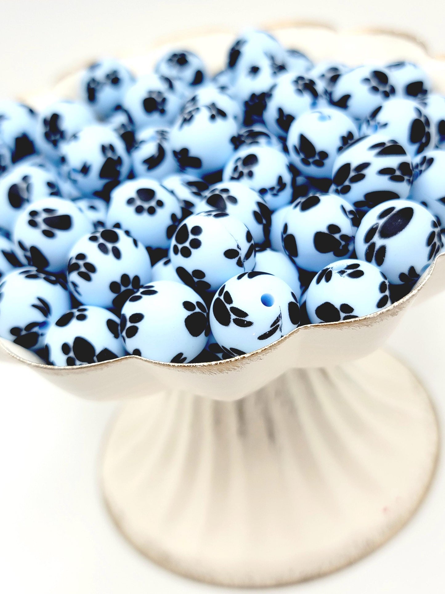 15mm Printed Light Blue Paw Print Silicone Bead – Paw Pet Beads for Pens & Wristlets