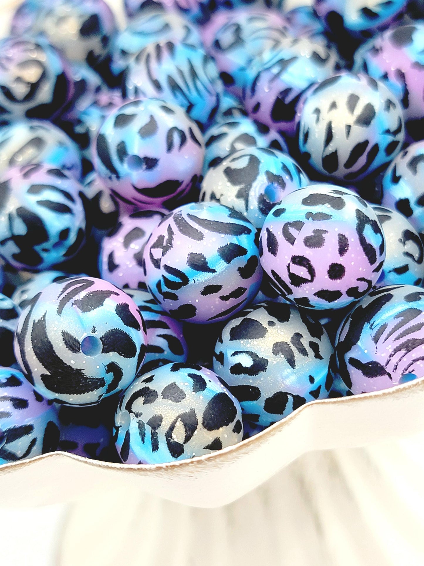 15mm Printed Galaxy Glitter Leopard Silicone Bead – Purple Pink Blue Gold Shimmer Leopard Print Beads for Pens & Wristlets