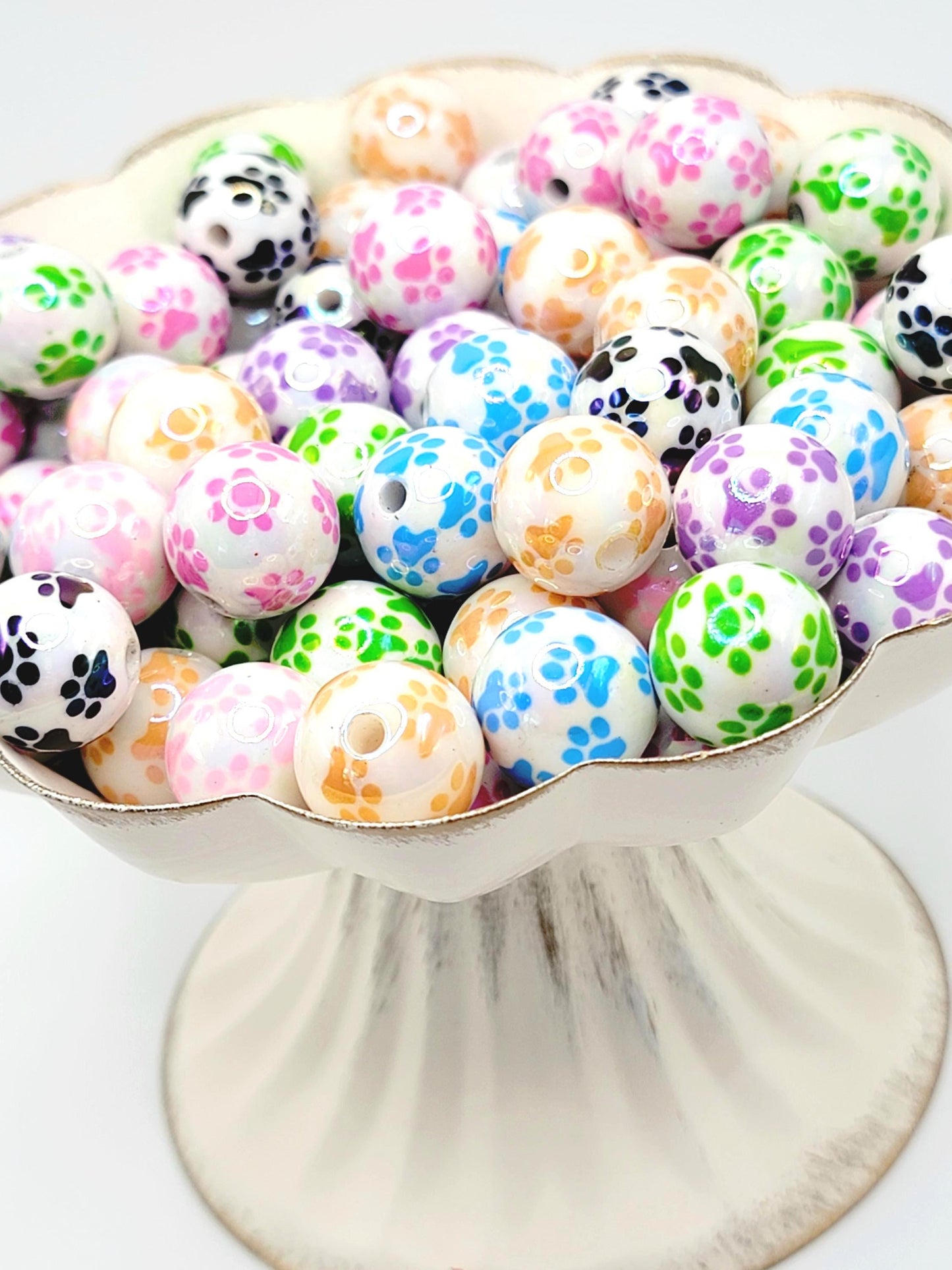 16mm Paw Print Acrylic Round Beads (Set of 10) - White Color Series