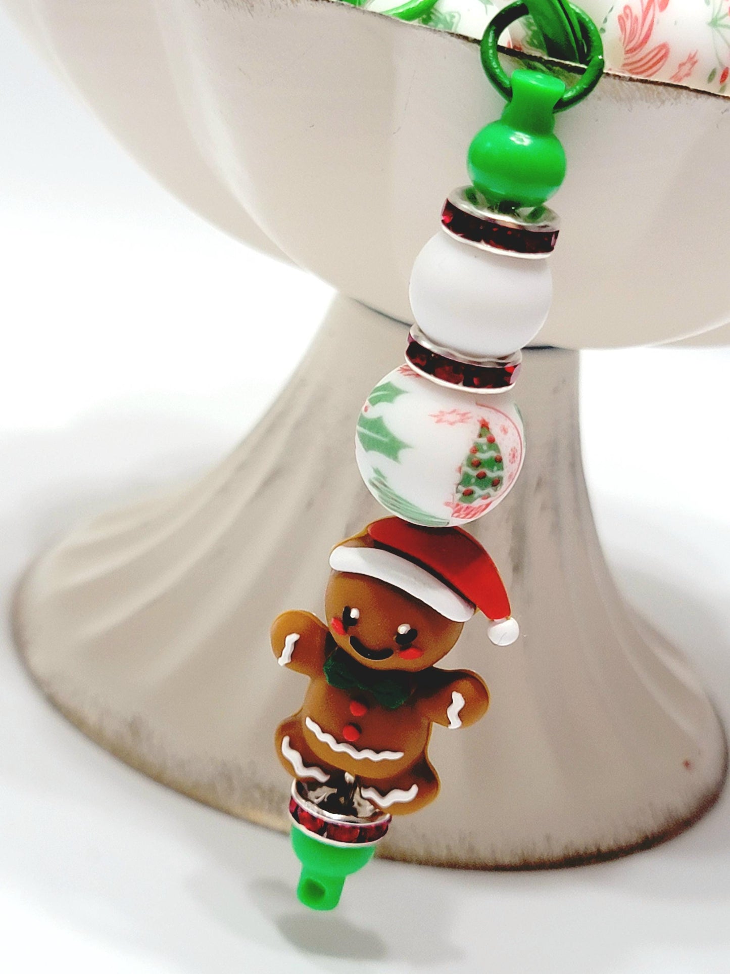 15mm Printed Christmas Theme with Candy Canes Silicone Beads – Round Christmas Beads for Pens & Wristlets