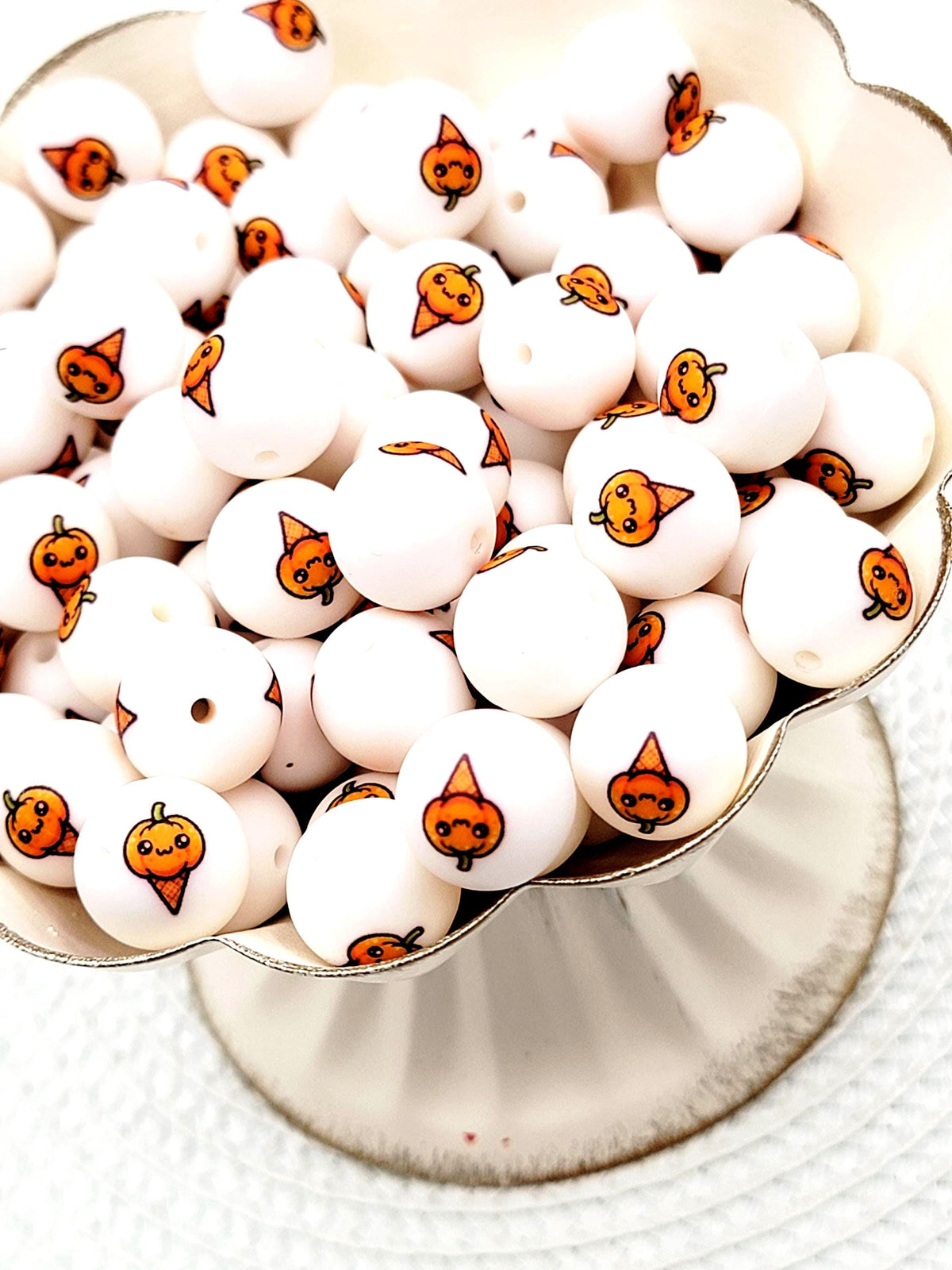 15mm Pumpkin Ice Cream Cone Silicone Round Beads, Halloween Fall Beads, Cute Pumpkin Beads for Pens, Keychains & Crafts