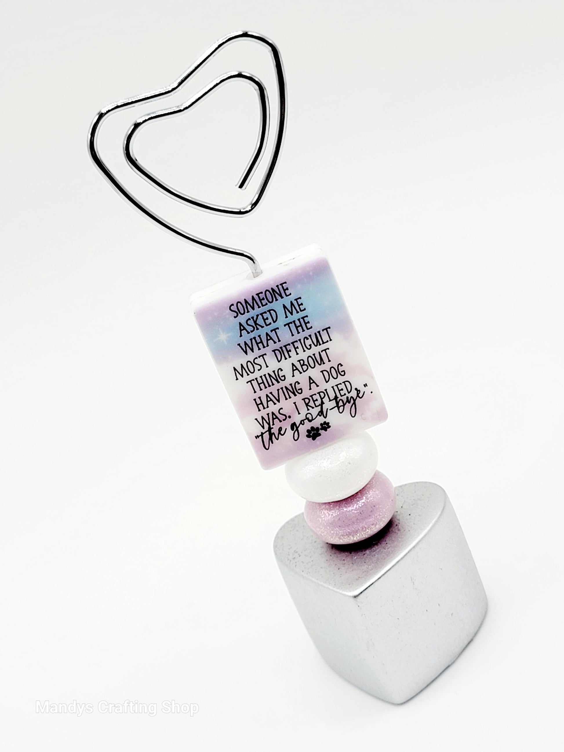 Decorative photo holder with focal bead