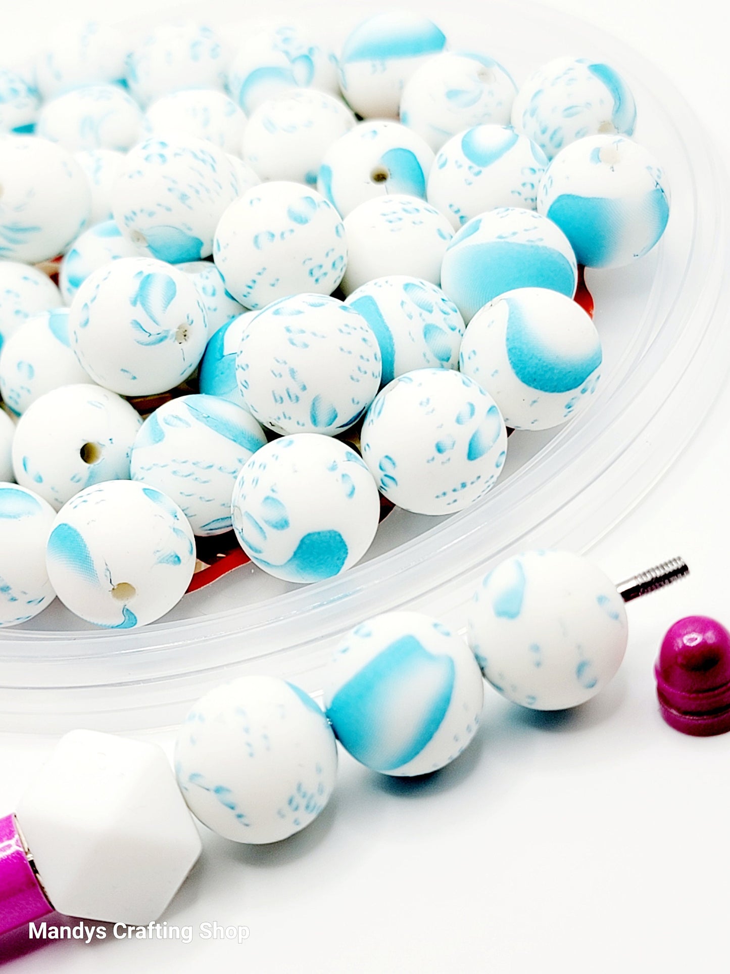 15mm Printed Blue & White Splatter Print Silicone Beads – Print Round Spacer Beads for Pens & Wristlets