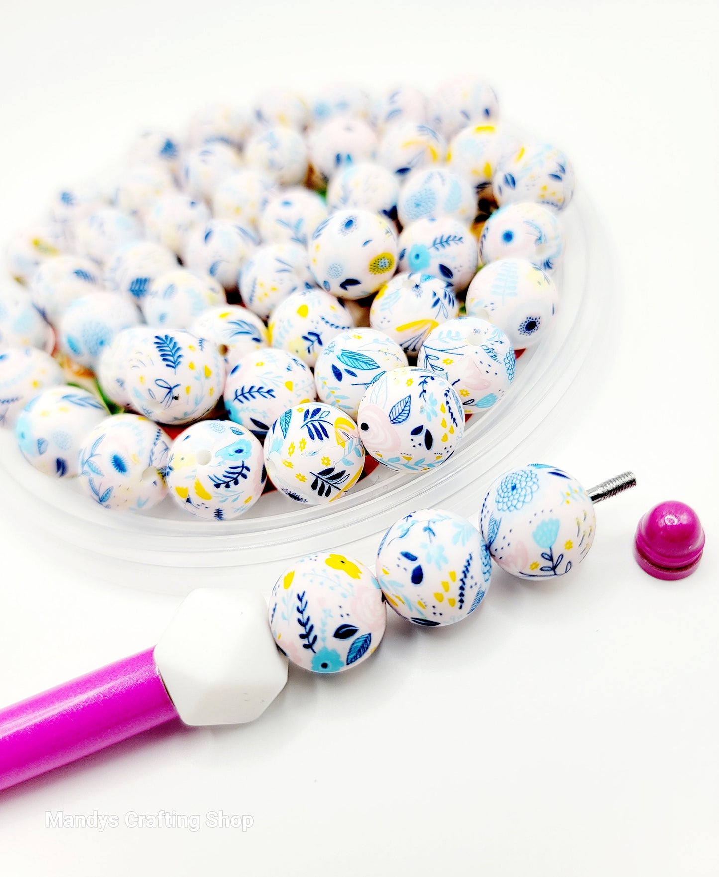 15mm Blue & Yellow Flower Print Silicone Bead – Round Floral Bead Spacers for Pens & Wristlets