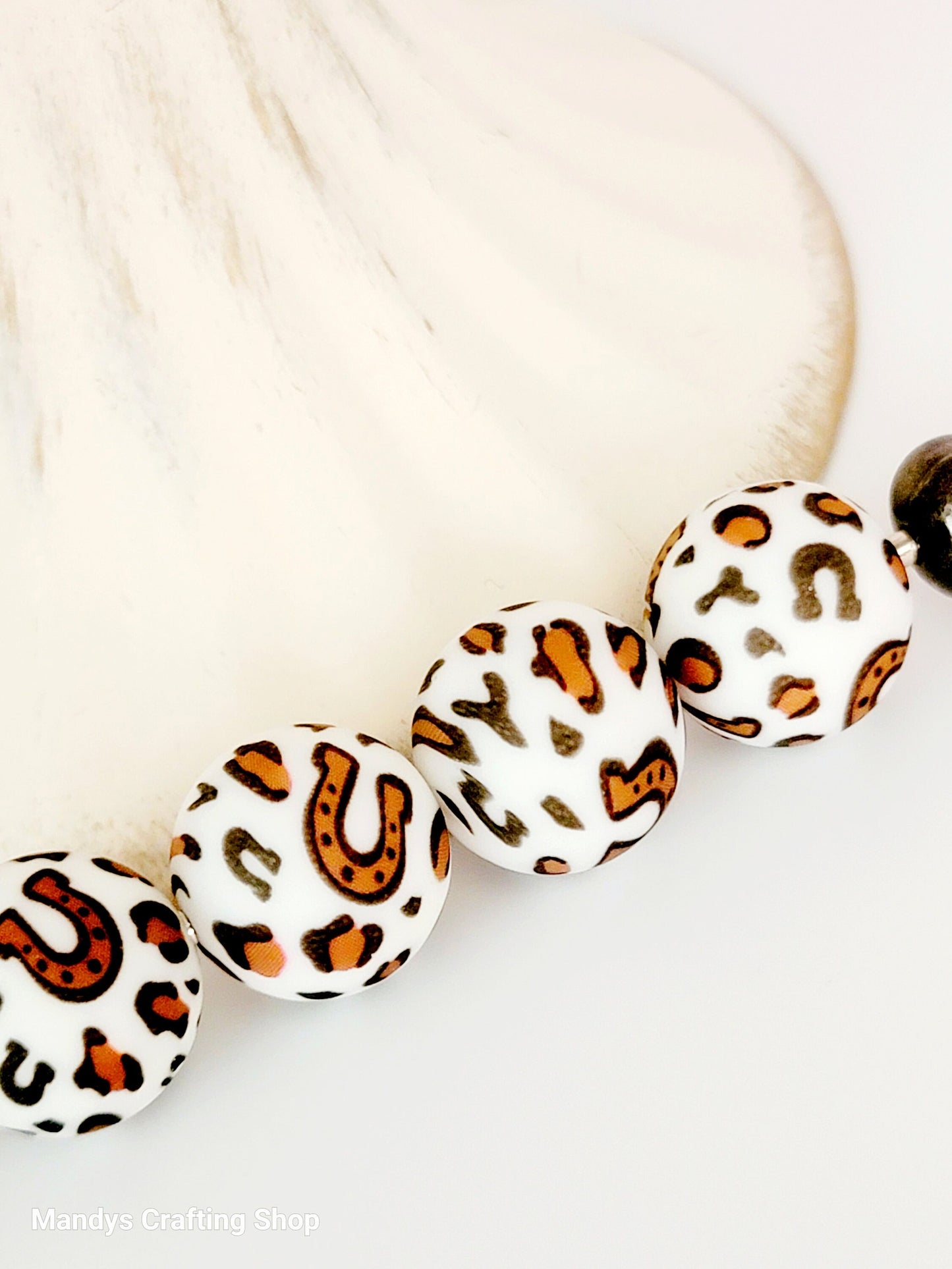 15mm Horseshoe Leopard Print Silicone Bead – Western Animal Print Round Spacer Beads for Pens & Wristlets