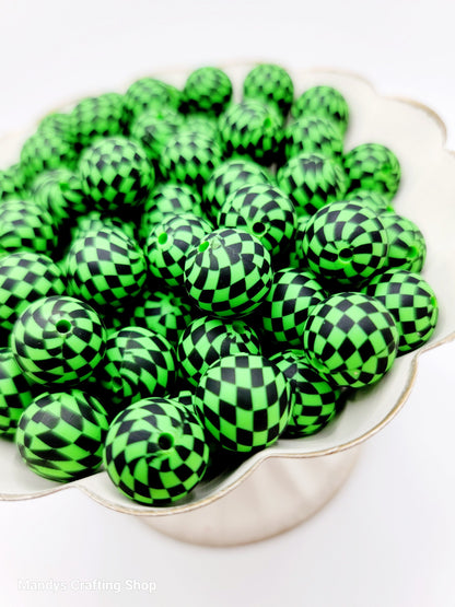 15mm Printed Green & Black Check Silicone Beads – Round Checkered Beads for Pens & Wristlets