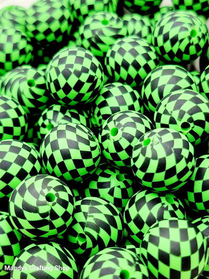 15mm Printed Green & Black Check Silicone Beads – Round Checkered Beads for Pens & Wristlets
