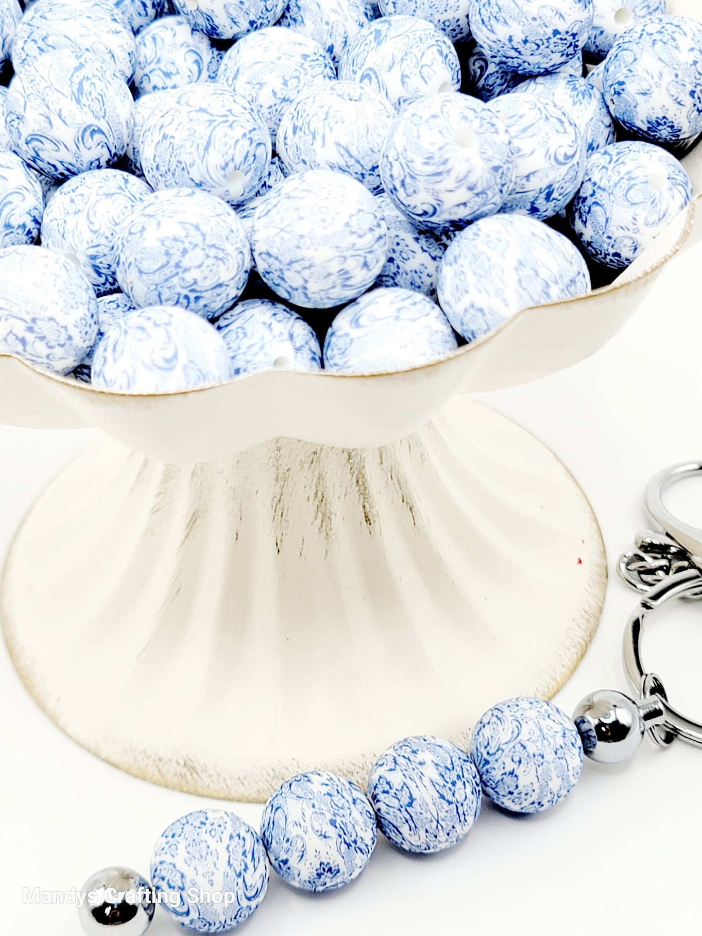 15mm Printed Blue & White Paisley Print Silicone Bead – Round Floral Beads for Pens & Wristlets