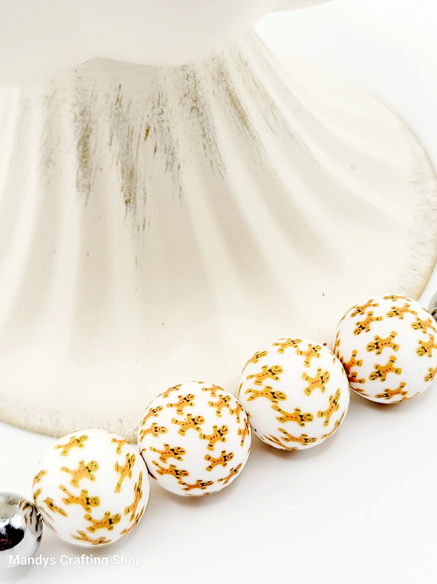 15mm Printed Gingerbread Man Print Silicone Beads – Christmas Round Beads for Pens & Wristlets