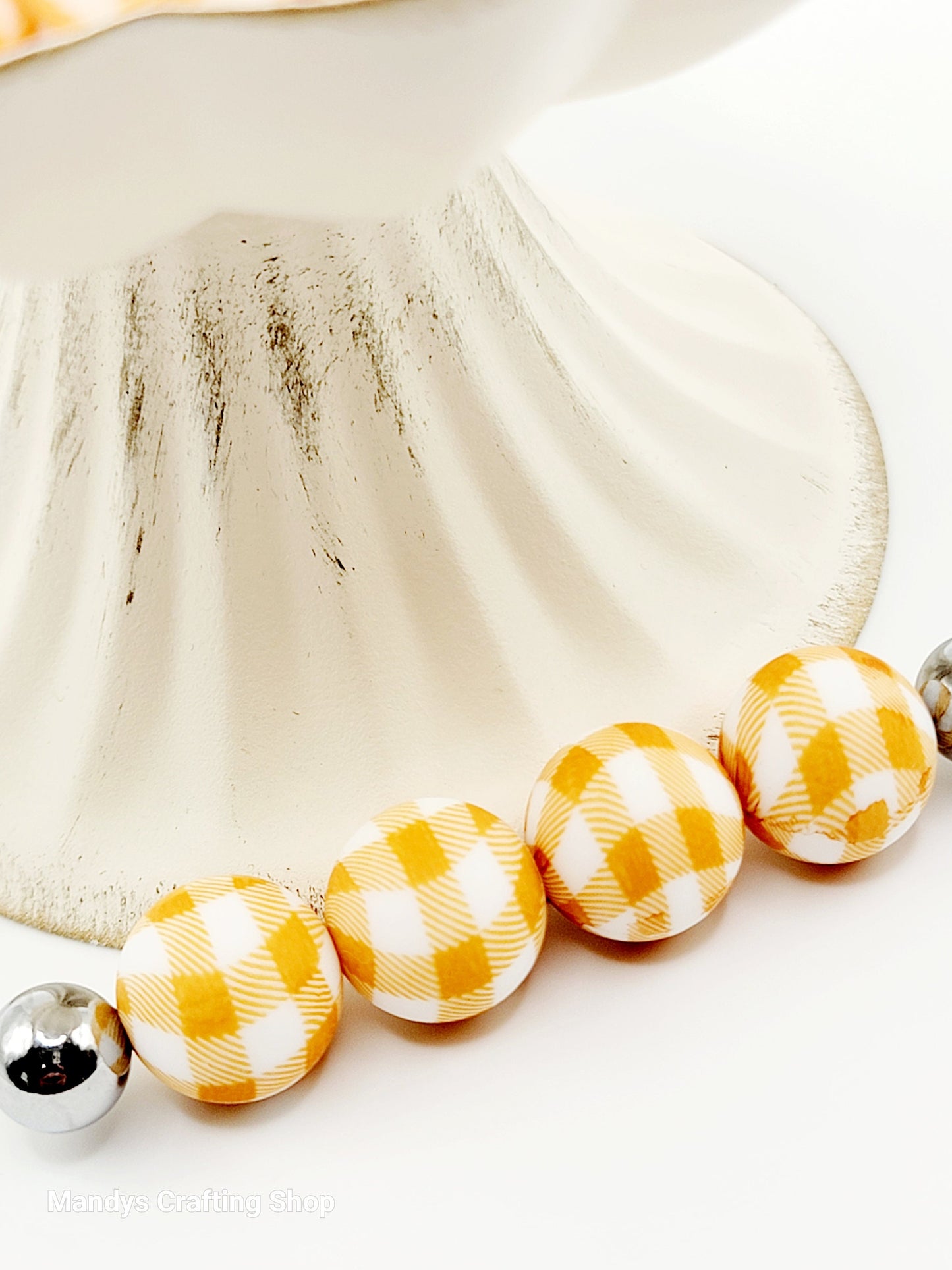 15mm Printed Light Brown Picnic Cloth Silicone Bead – Thanksgiving Round Beads for Pens & Wristlets