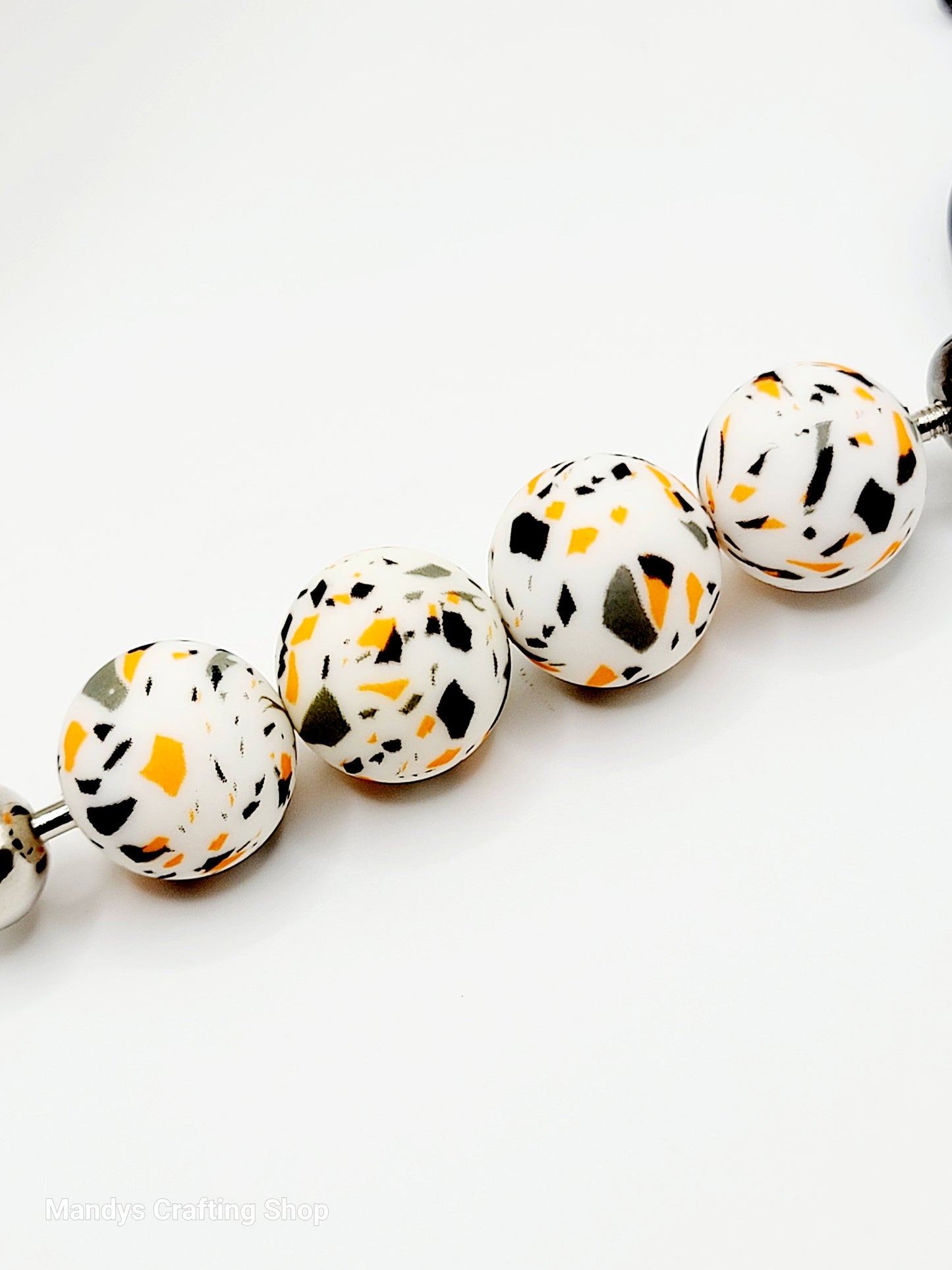 15mm Printed Halloween Terrazzo Print Silicone Bead – Round Orange & Black Beads for Pens & Wristlets