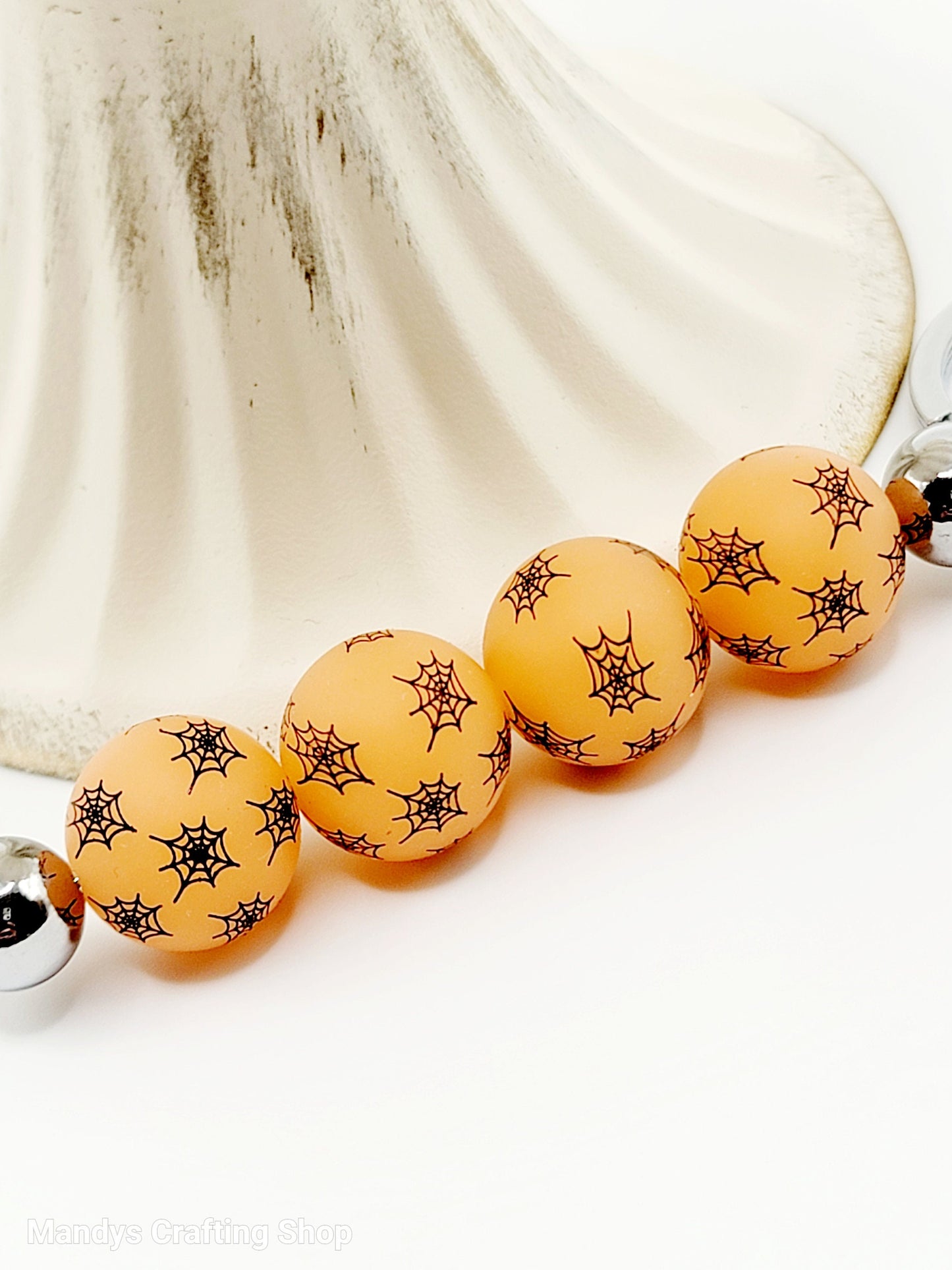 15mm Printed Halloween Spider Web Silicone Beads – Glow in the Dark Halloween Round Beads for Pens & Wristlets