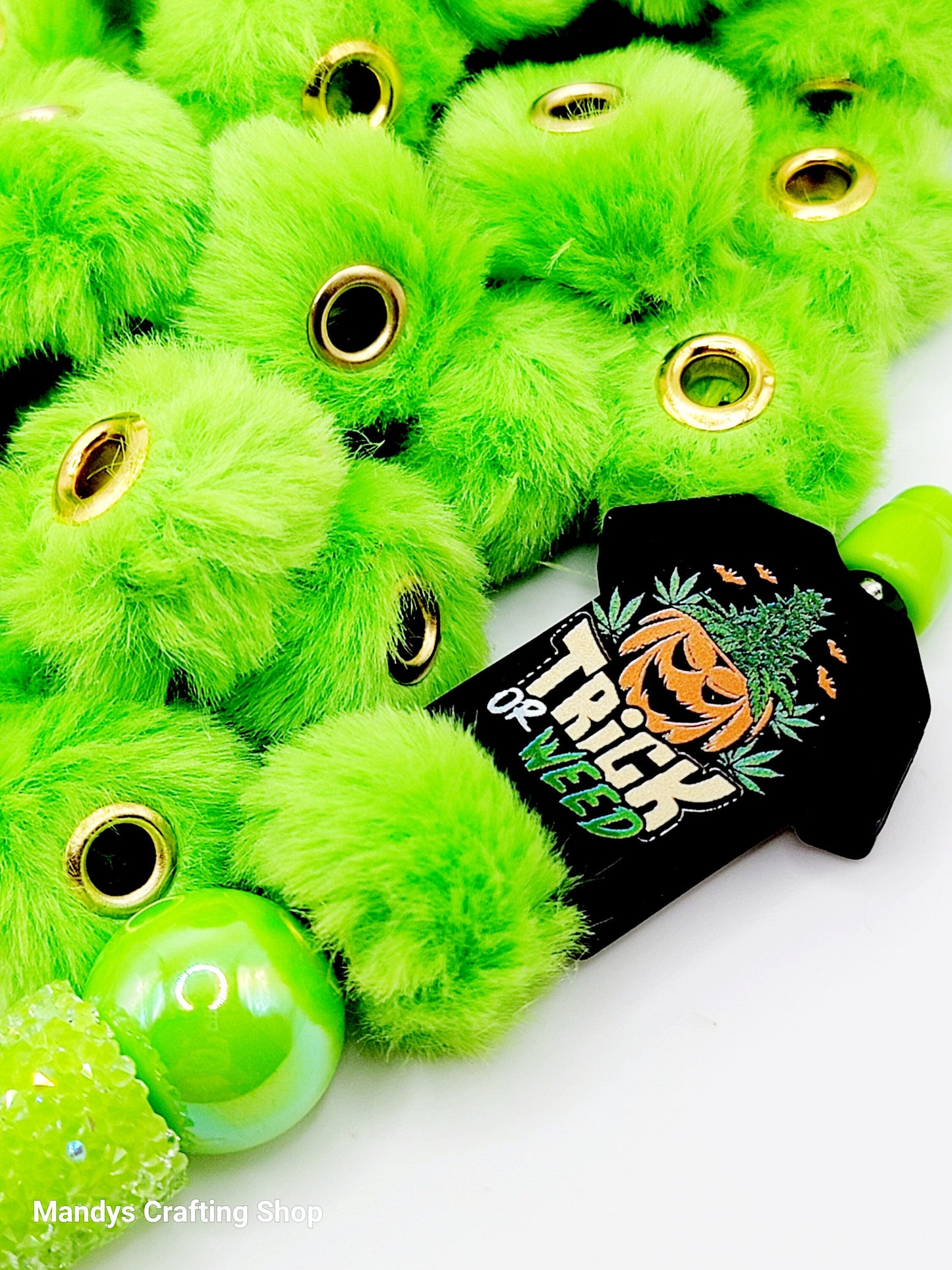 Spring Green Faux Fur Beads – Fuzzy Pom Pom Spacer Beads for Pens, Keychains & DIY Crafts (Set of 10)