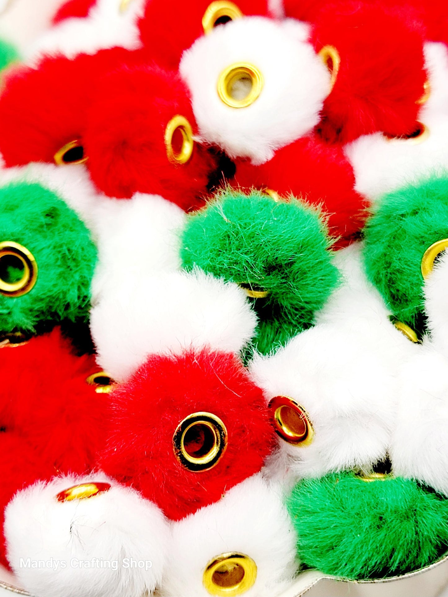 Christmas Mix Faux Fur Pom Pom Beads – Red, Green & White Fuzzy Spacer Beads for Pens & DIY Crafts (Set of 10)