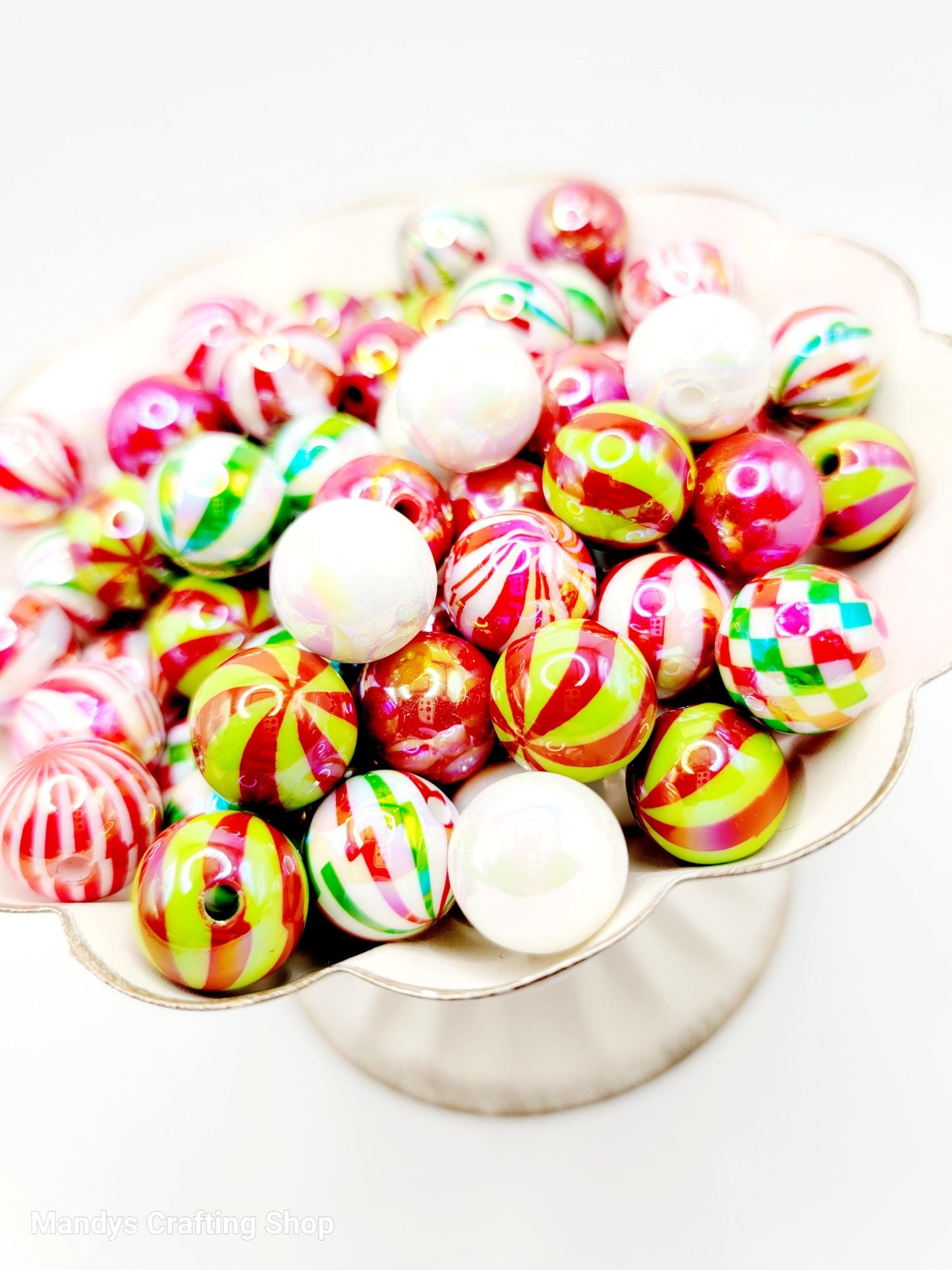 16mm Christmas Checkered Acrylic Beads (Set of 10) – Red Green White