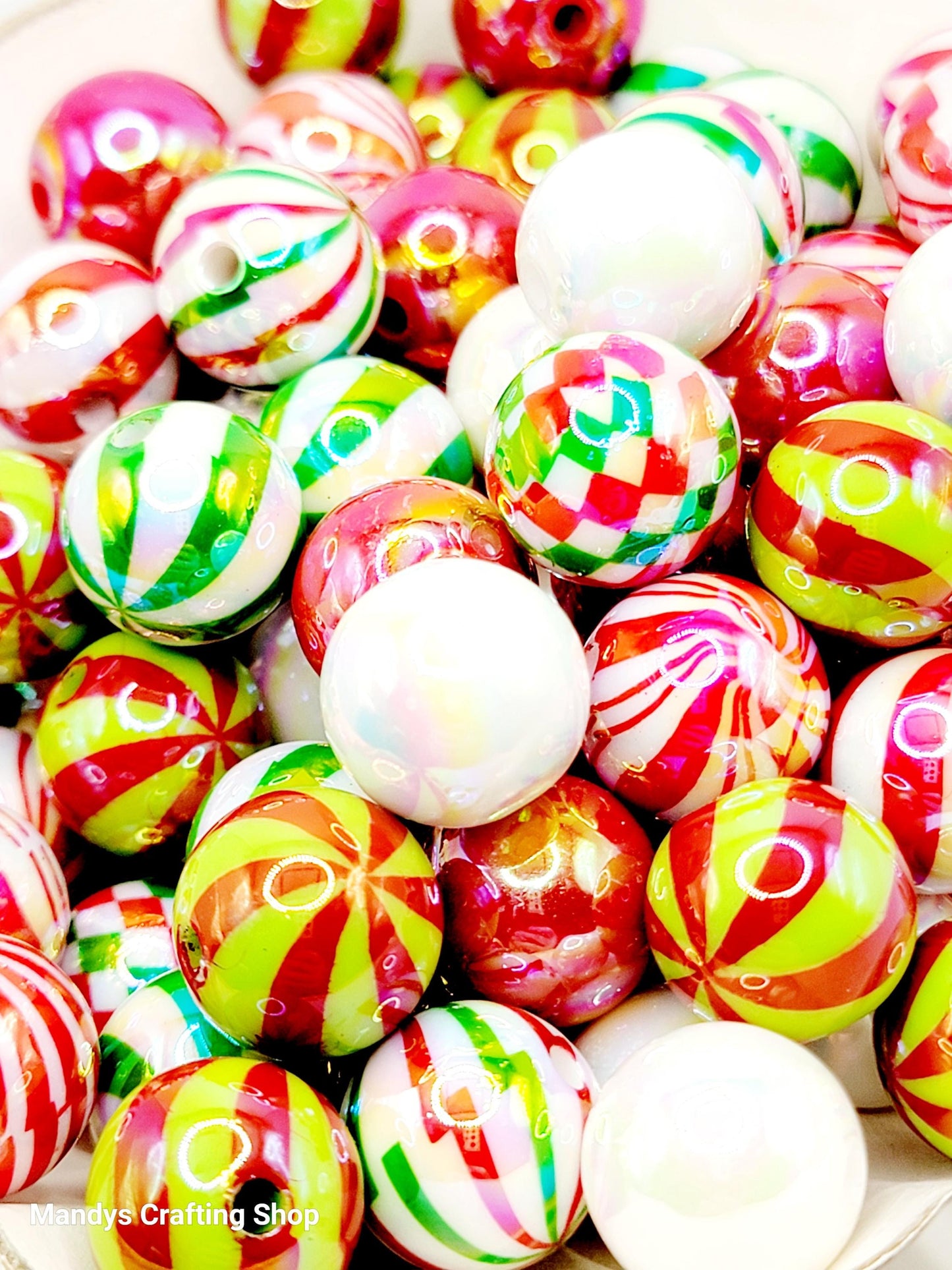 16mm Christmas Checkered Acrylic Beads (Set of 10) – Red Green White