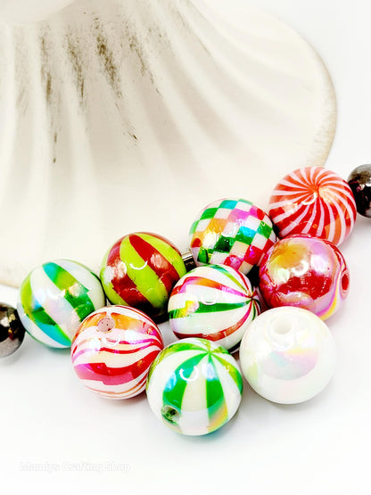 16mm Christmas Checkered Acrylic Beads (Set of 10) – Red Green White