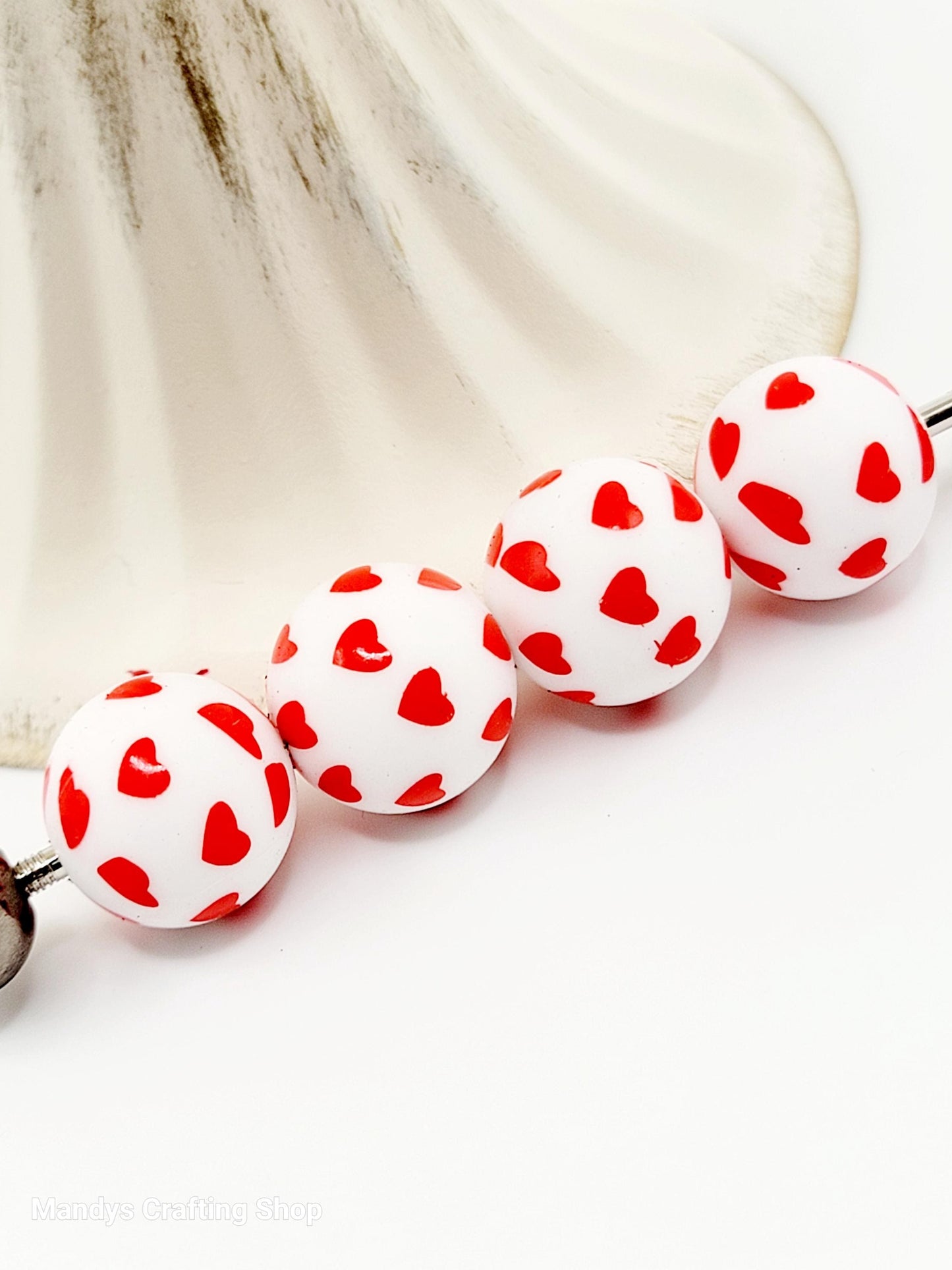 15mm Printed Valentine Red Heart Silicone Bead – Heart Print Round Beads for Pens & Wristlets