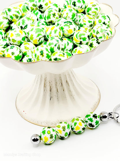 15mm Printed St. Patrick’s Day Shamrock Silicone Bead – Green & Gold Clover Round Beads for Pens & Wristlets
