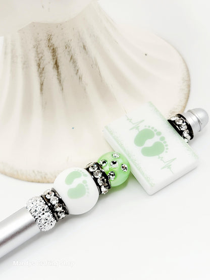 15mm Printed Mint Green & White Baby Footprint Silicone Bead – Baby Shower Round Beads for Pens & Keychains
