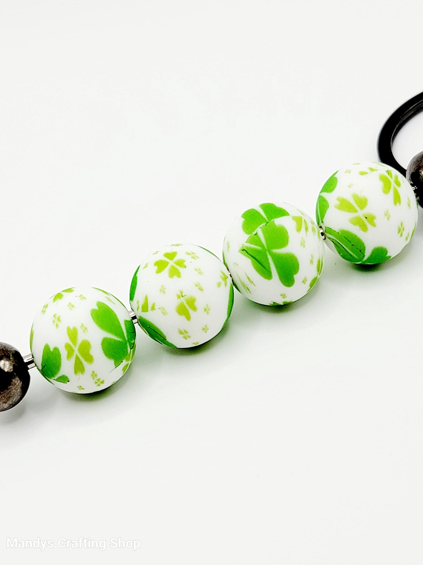 15mm Printed St. Patrick’s Day Shamrock Silicone Bead – Green Clover Round Beads for Wristlets & Pens