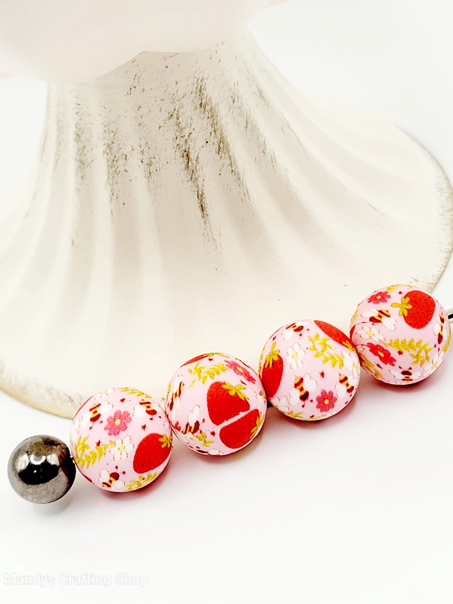 15mm Printed Strawberry Garden Print Silicone Beads – Fruit Round Beads for Pens & Wristlets