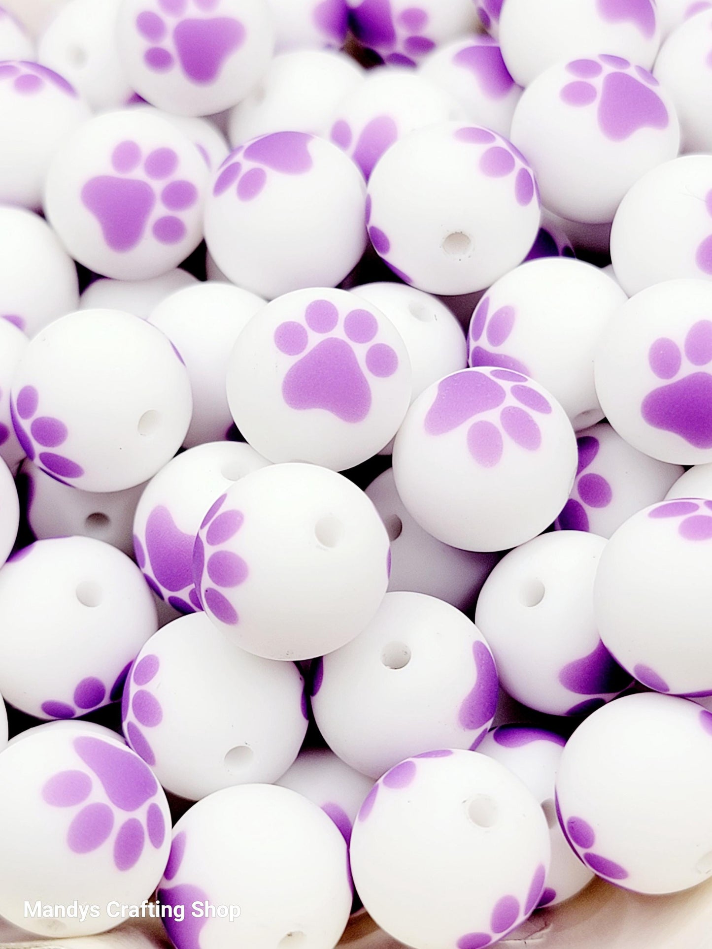15mm Printed White & Purple Paw Print Silicone Beads – Paw Print Round Pet Beads for Pens & Wristlets