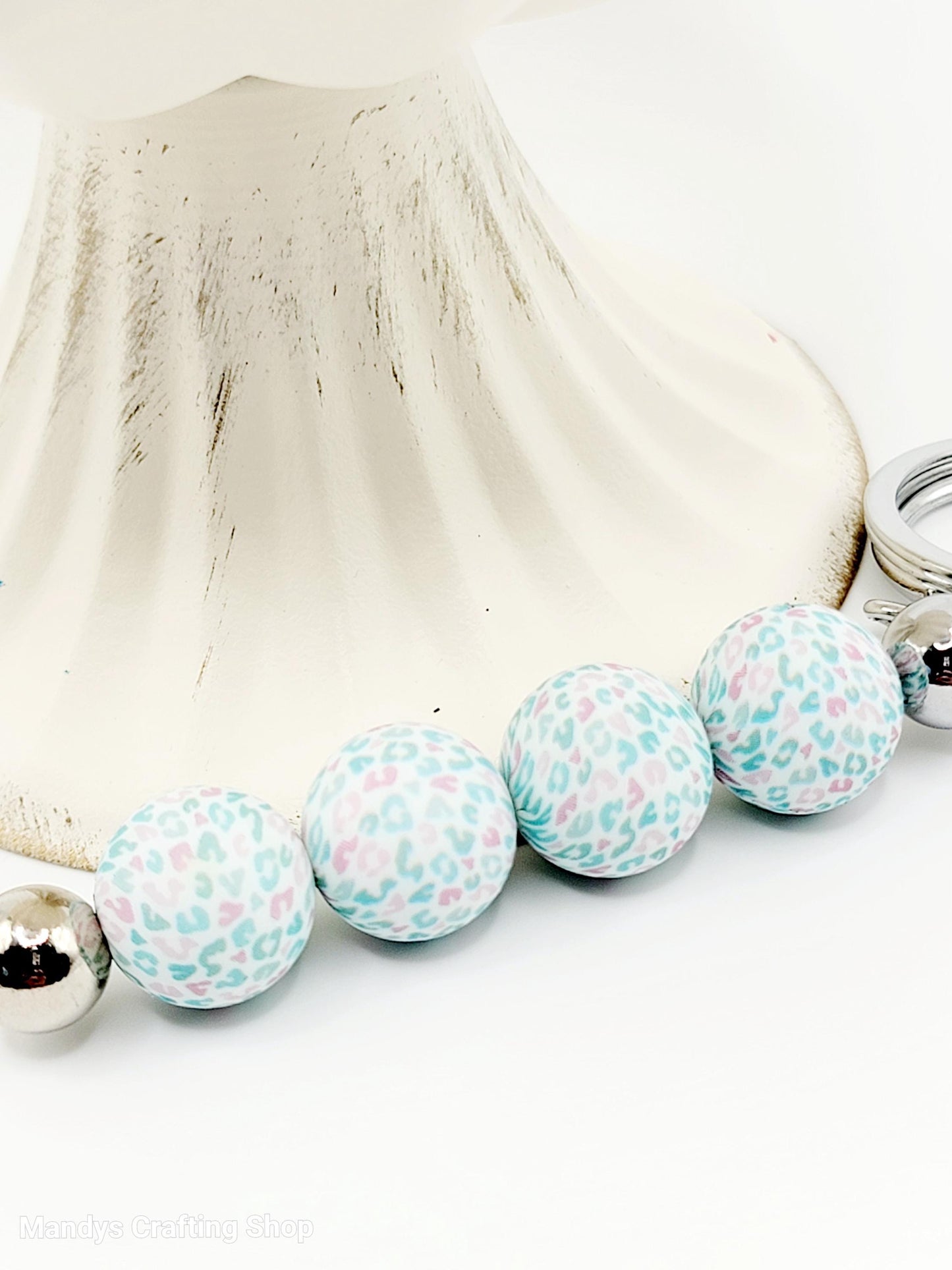 15mm Printed Blue & Pink Leopard Print Silicone Bead – Round Animal Beads for Pens & Wristlets