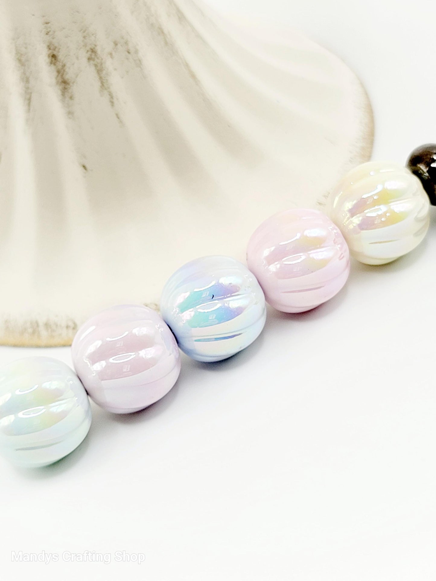 16mm Pastel Ribbed Acrylic Beads (Set of 10) – Pumpkin Style Pearl Finish