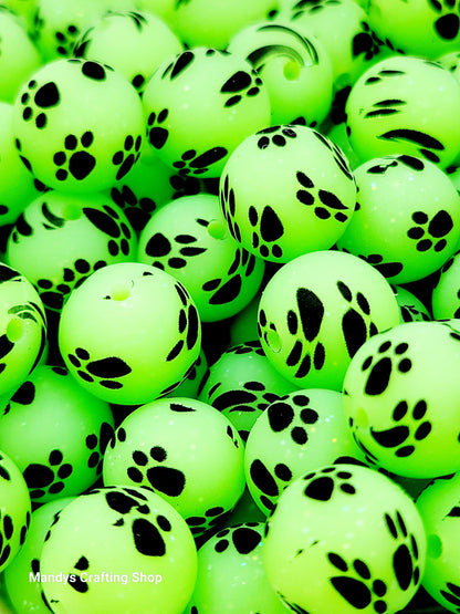 15mm Printed Green Glitter Paw Print Silicone Bead – Round Pet Beads for Pens & Wristlets
