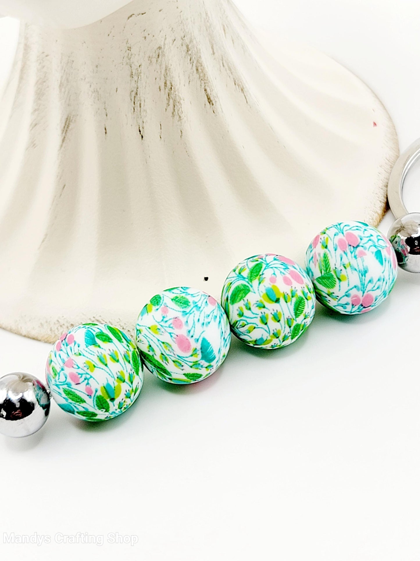 15mm Printed Bright Green Floral Print Silicone Bead – Round Flower Beads for Pens & Wristlets