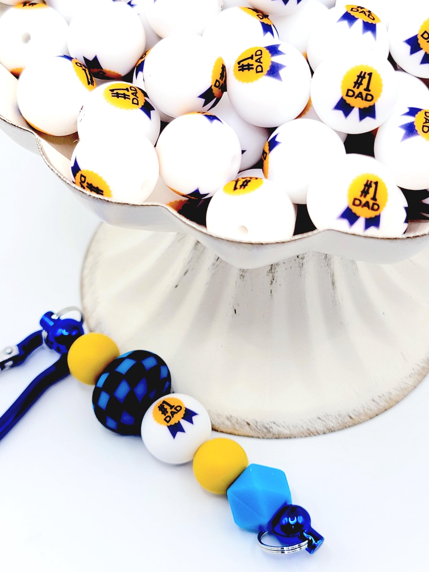 15mm Printed #1 Dad Printed Silicone Bead – Father’s Day Round Beads for Pens & Wristlets
