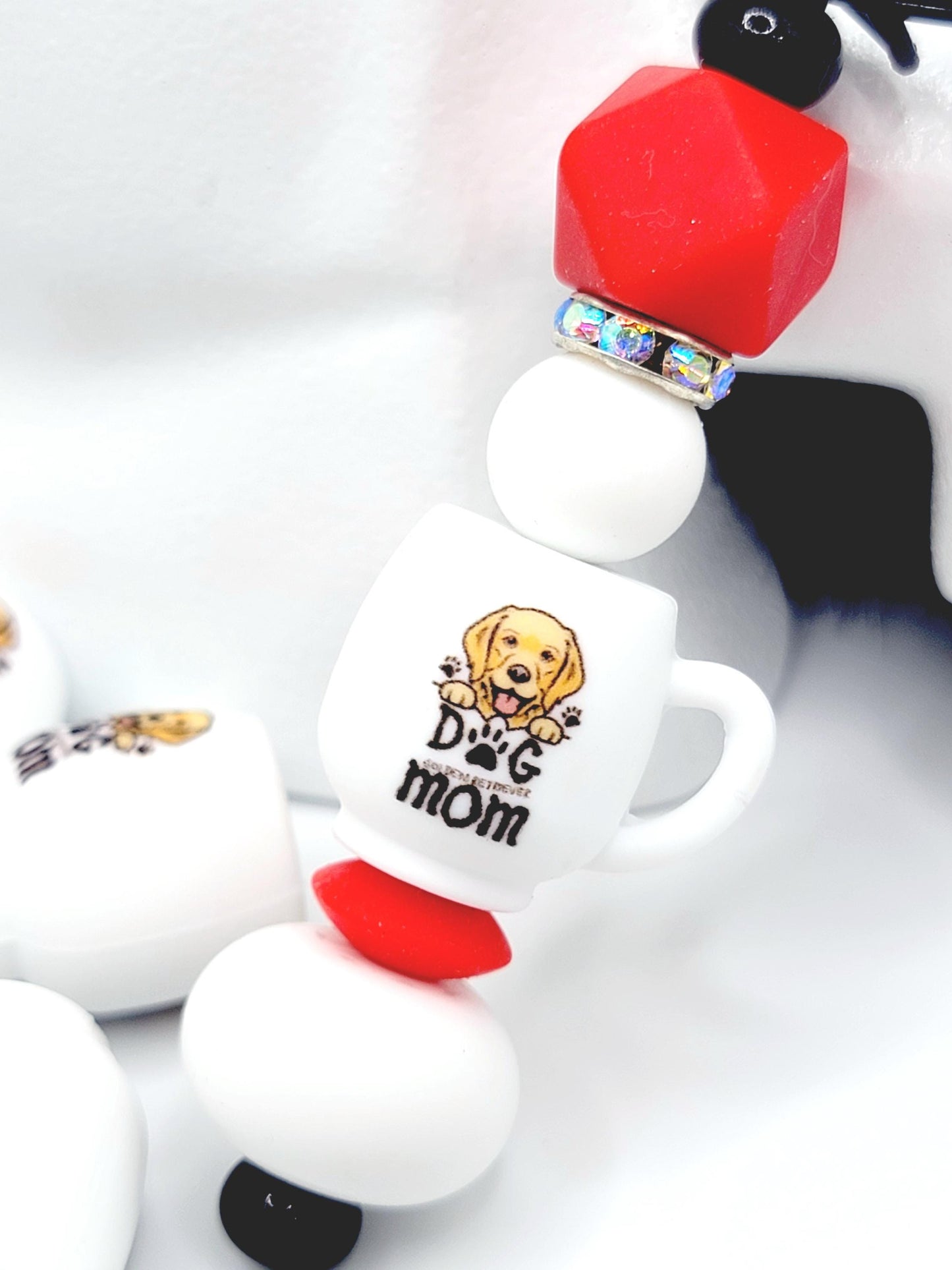 Golden Retriever Dog Mom 3D Cup Silicone Focal Bead – Dog Lover Pen Bead (Set of 1, 2 or 5)