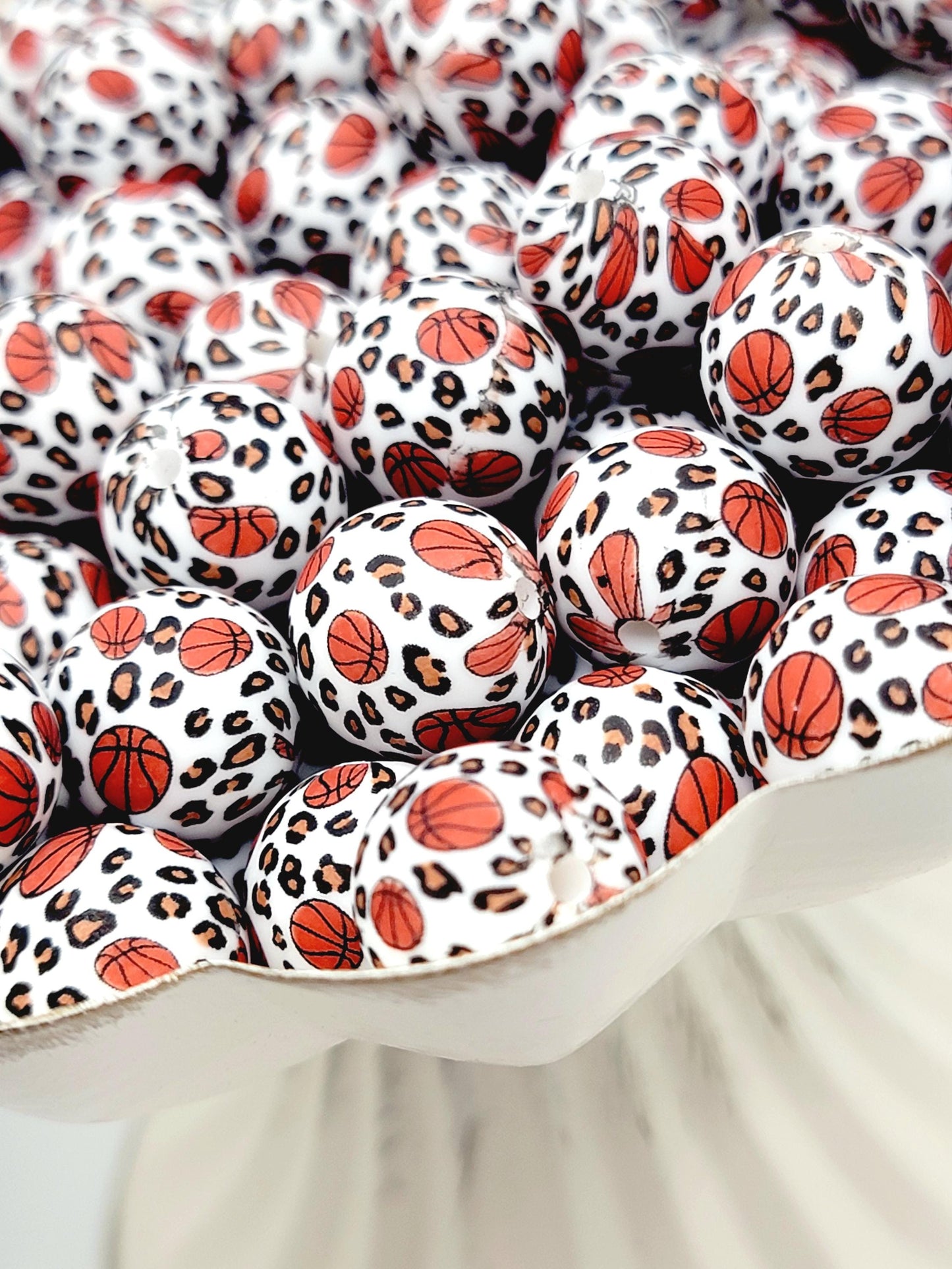 15mm Printed Basketball Leopard Print Silicone Bead – Sports Theme Round Spacer Beads for Pens & Wristlets