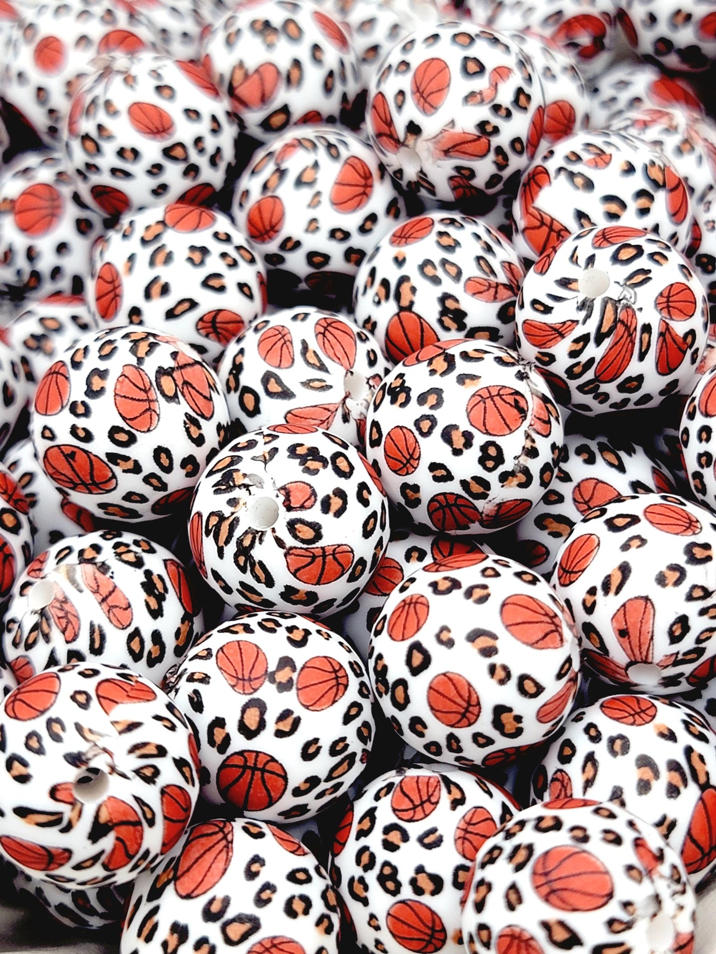 15mm Printed Basketball Leopard Print Silicone Bead – Sports Theme Round Spacer Beads for Pens & Wristlets