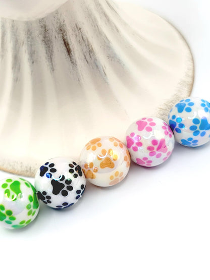 16mm Paw Print Acrylic Round Beads (Set of 10) - White Color Series
