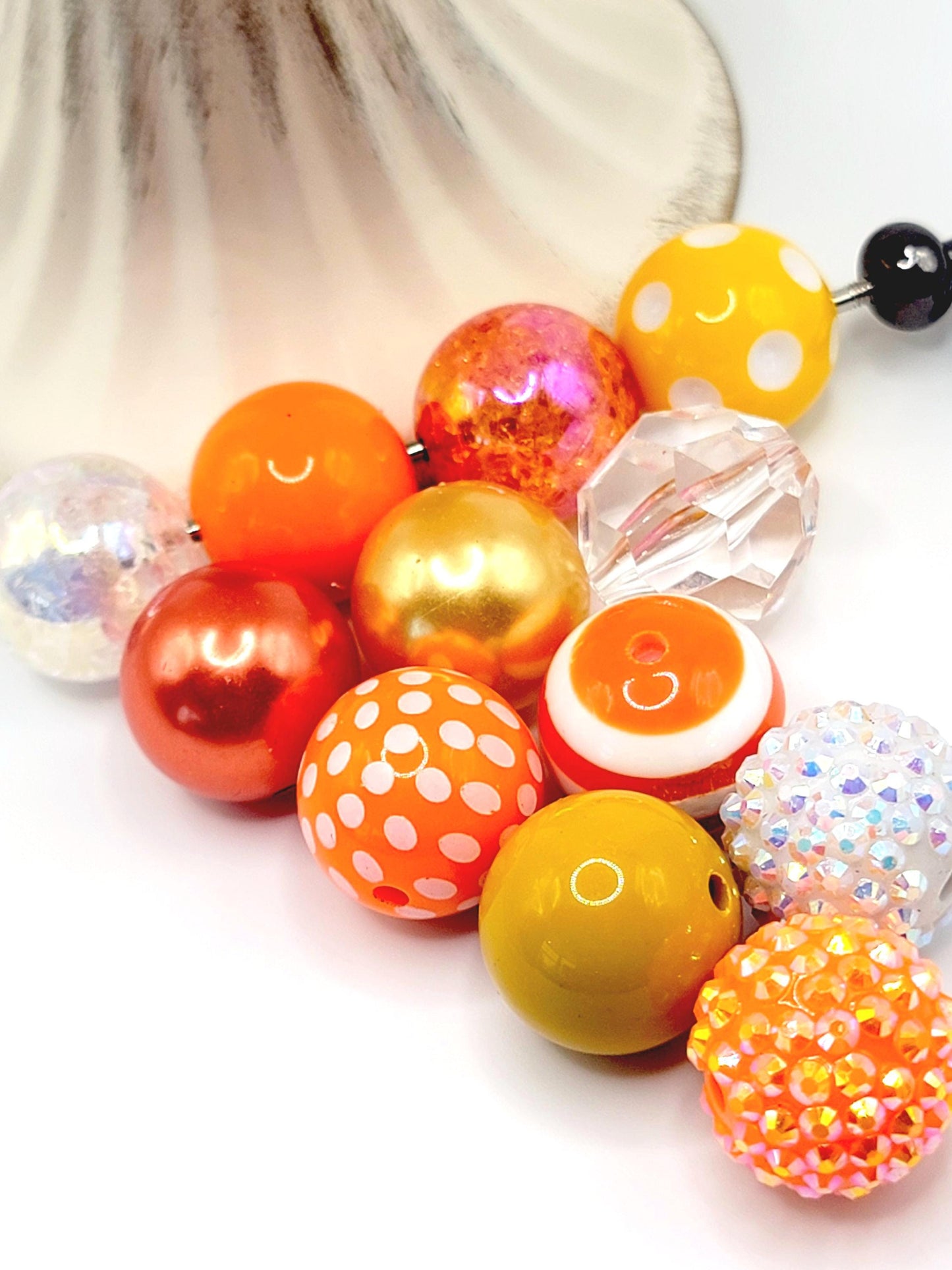 20mm Autumn Bubblegum Acrylic Beads (Set of 10) – Orange Mix