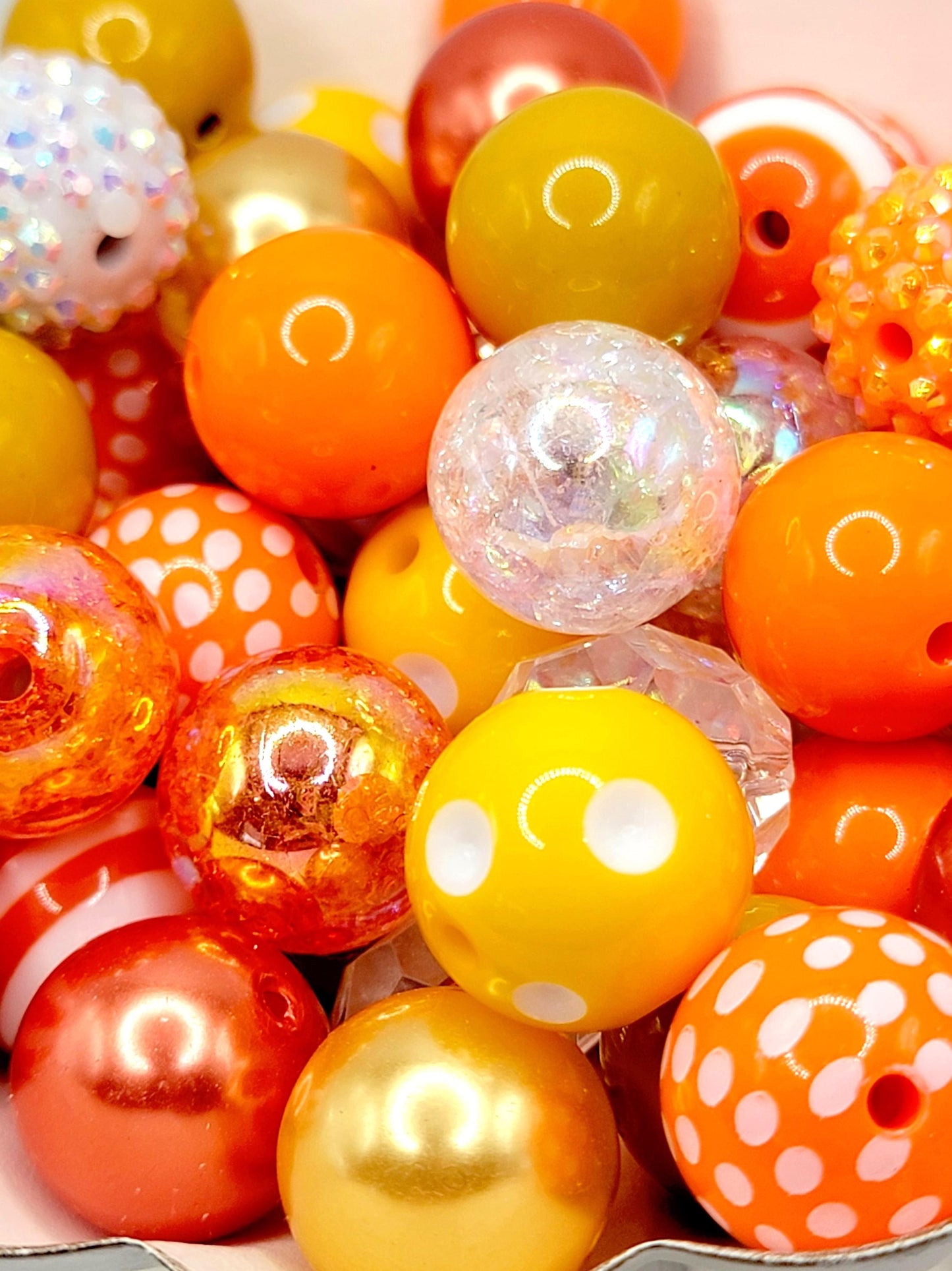 20mm Autumn Bubblegum Acrylic Beads (Set of 10) – Orange Mix