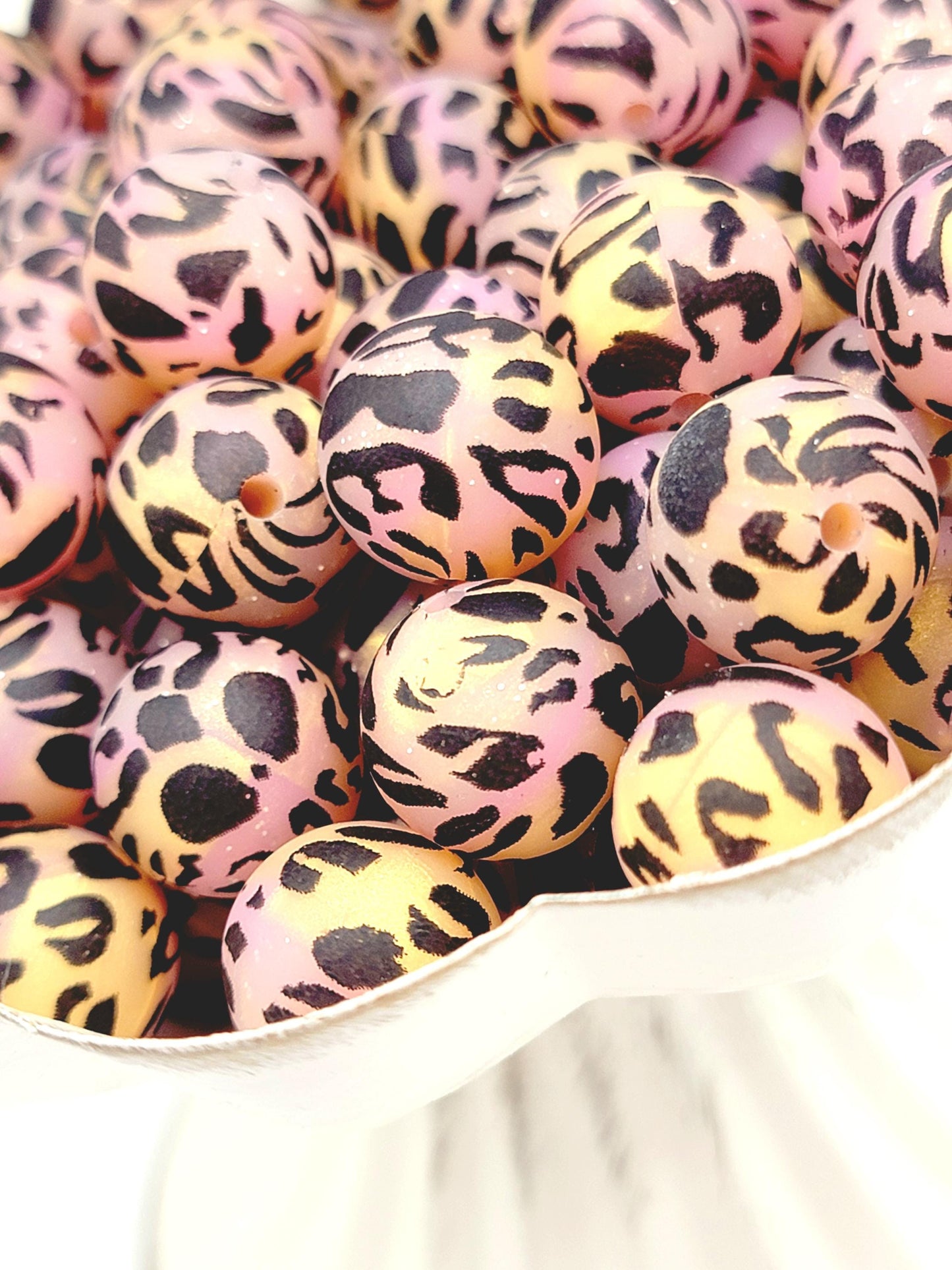 15mm Printed Sunset Glitter Leopard Silicone Bead – Pink Gold Glitter Print Beads for Pens & Wristlets