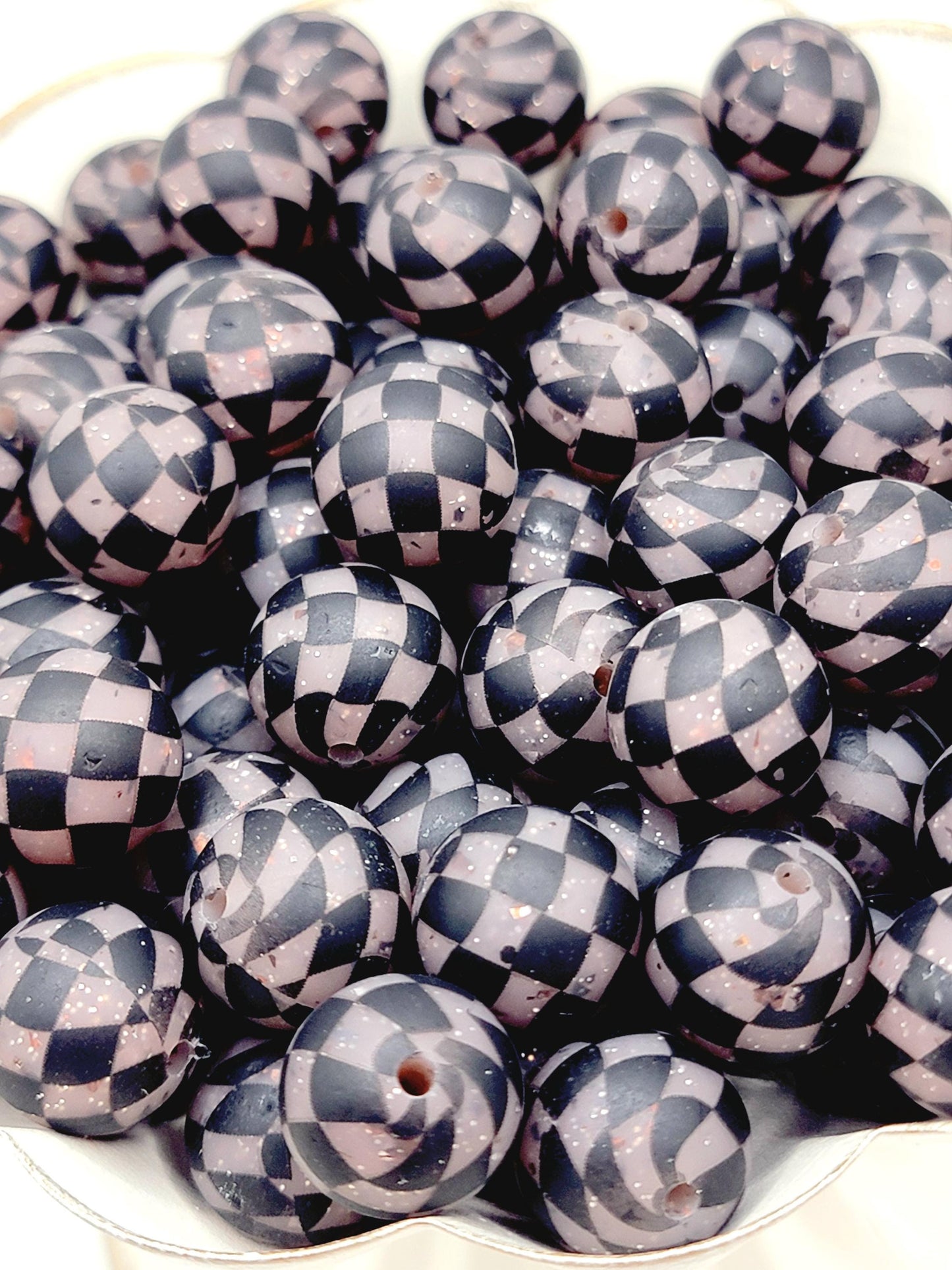 15mm Printed Brown Glitter Black Checkered Bead – Checkered Silicone Round Spacer Beads for Pens & Wristlets
