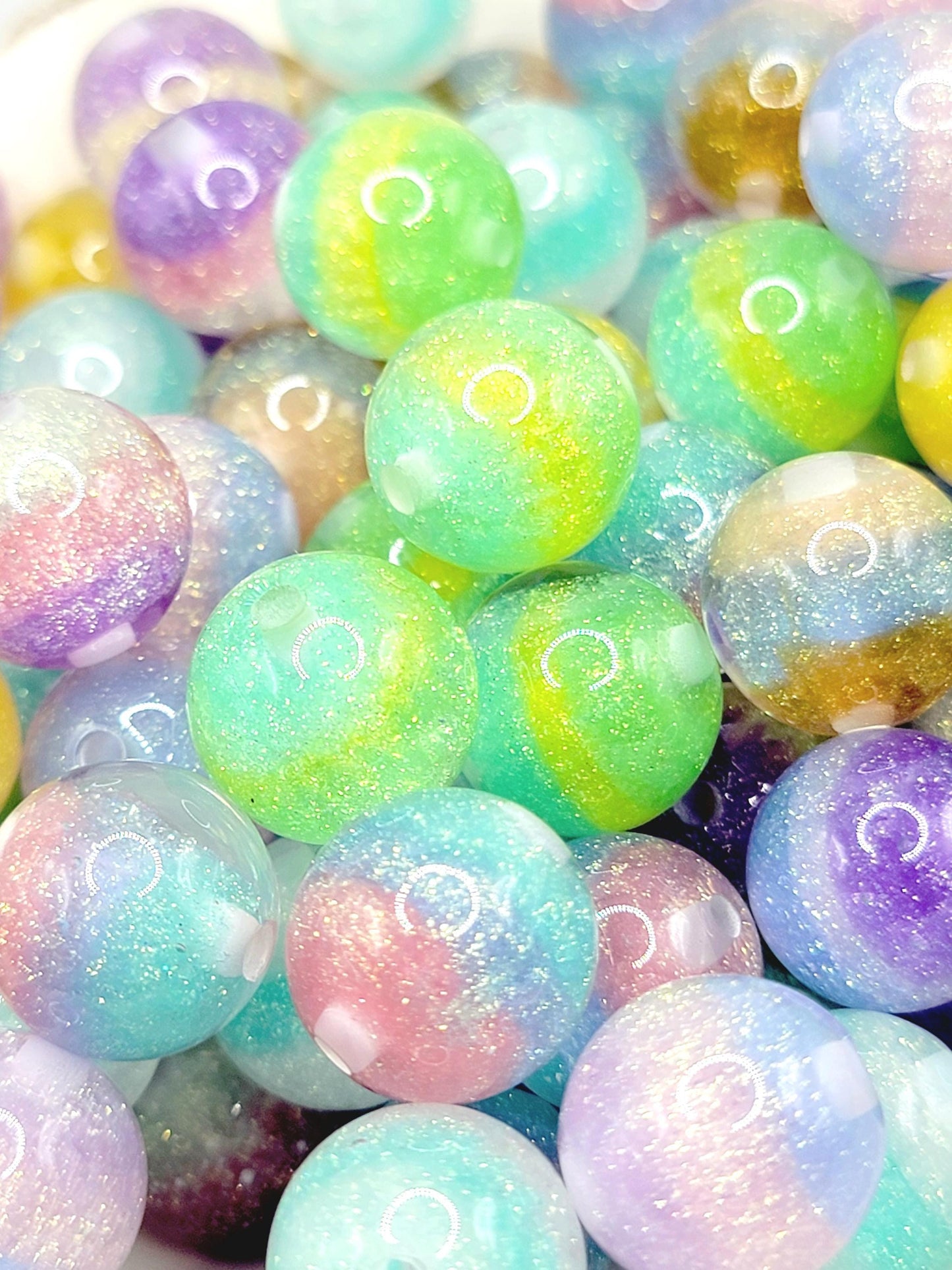 16mm Luminous Glitter Stripe Acrylic Beads (Set of 10) – Sparkle Shimmer Mix