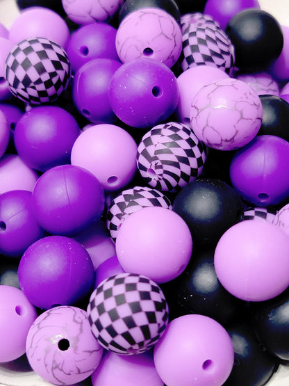 15mm Printed Purple & Black Checkered Mix Silicone Beads (Set of 8) – Purple Mix Round Beads for Pens & Wristlets