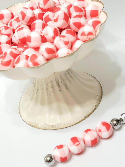 15mm Printed Red & White Checkered Plaid Silicone Bead – Round Christmas & Summer Print Beads for Pens & Wristlets