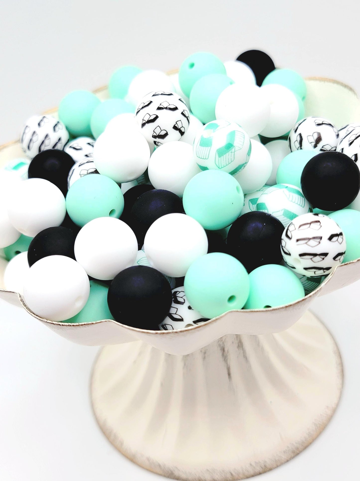 15mm Printed Mint Green & Black Book Lover Mix Silicone Beads – Reading Round Beads for Pens & Wristlets
