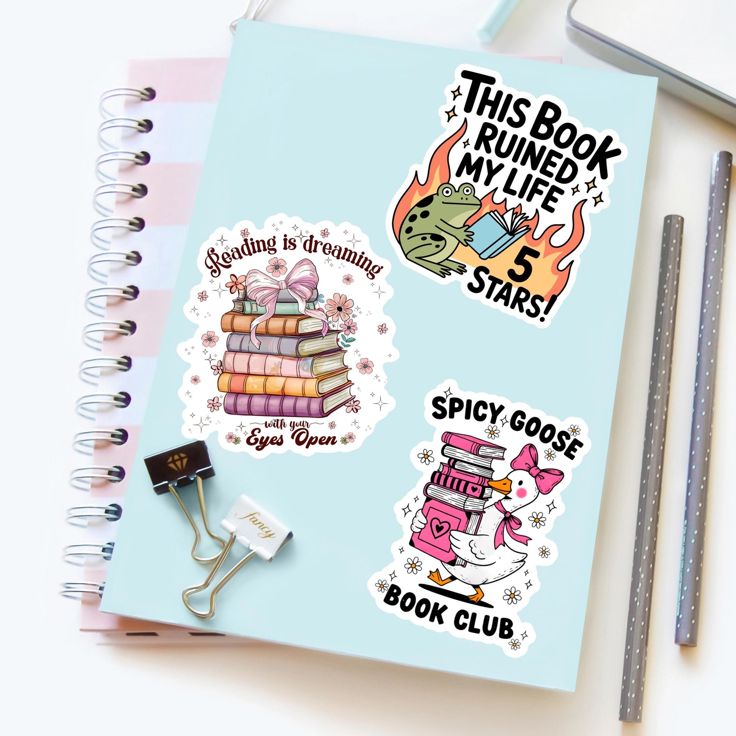 This Book Ruined My Life Funny Frog Sticker, Book Lover Waterproof Vinyl Decal, Laptop Decal, Gifts For Readers, Funny Kindle Sticker
