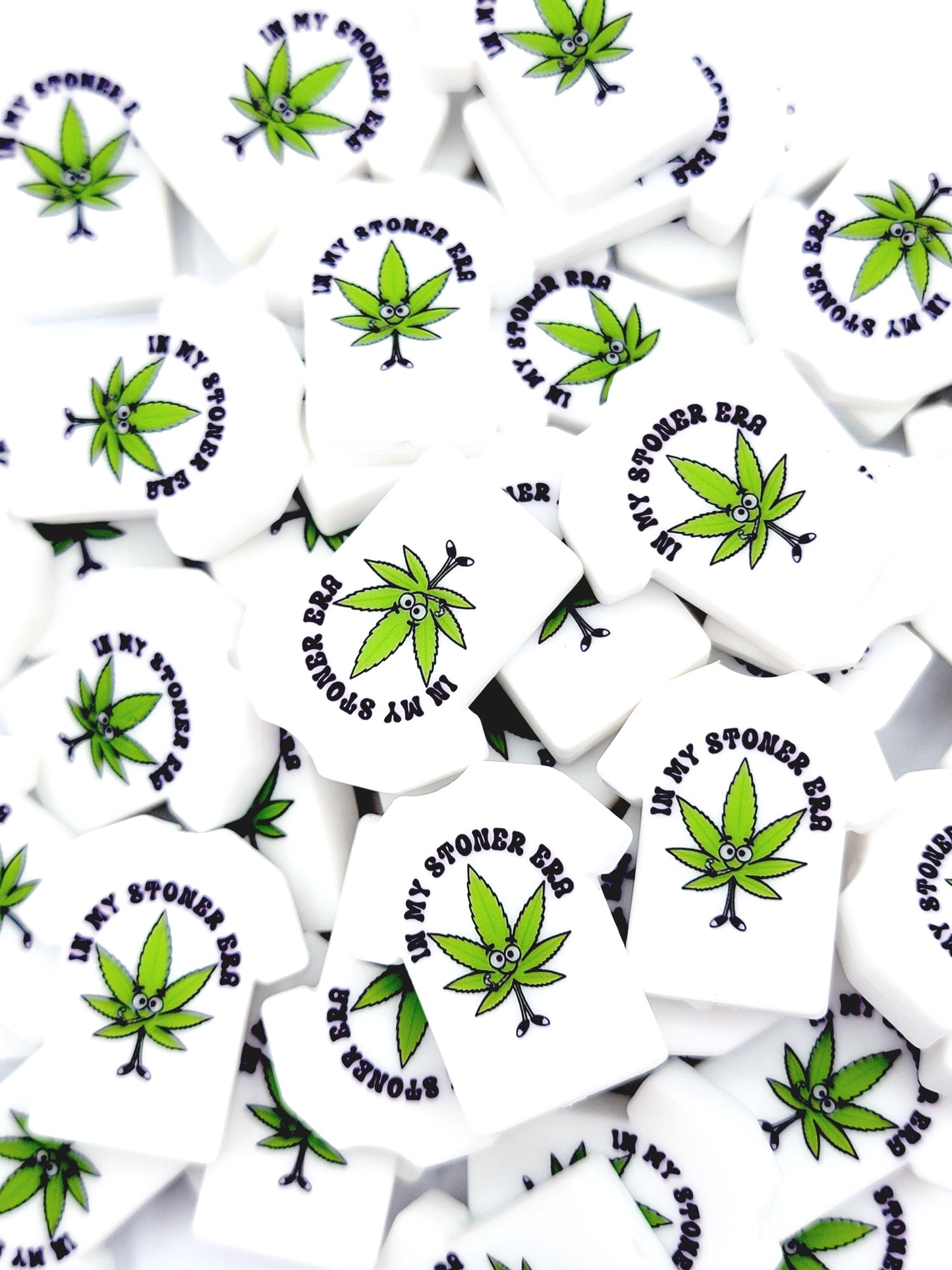 Funny Stoner Era Green Leaf Silicone Focal Bead – Marijuana Weed 420 Pen & Keychain Bead (Set of 2)
