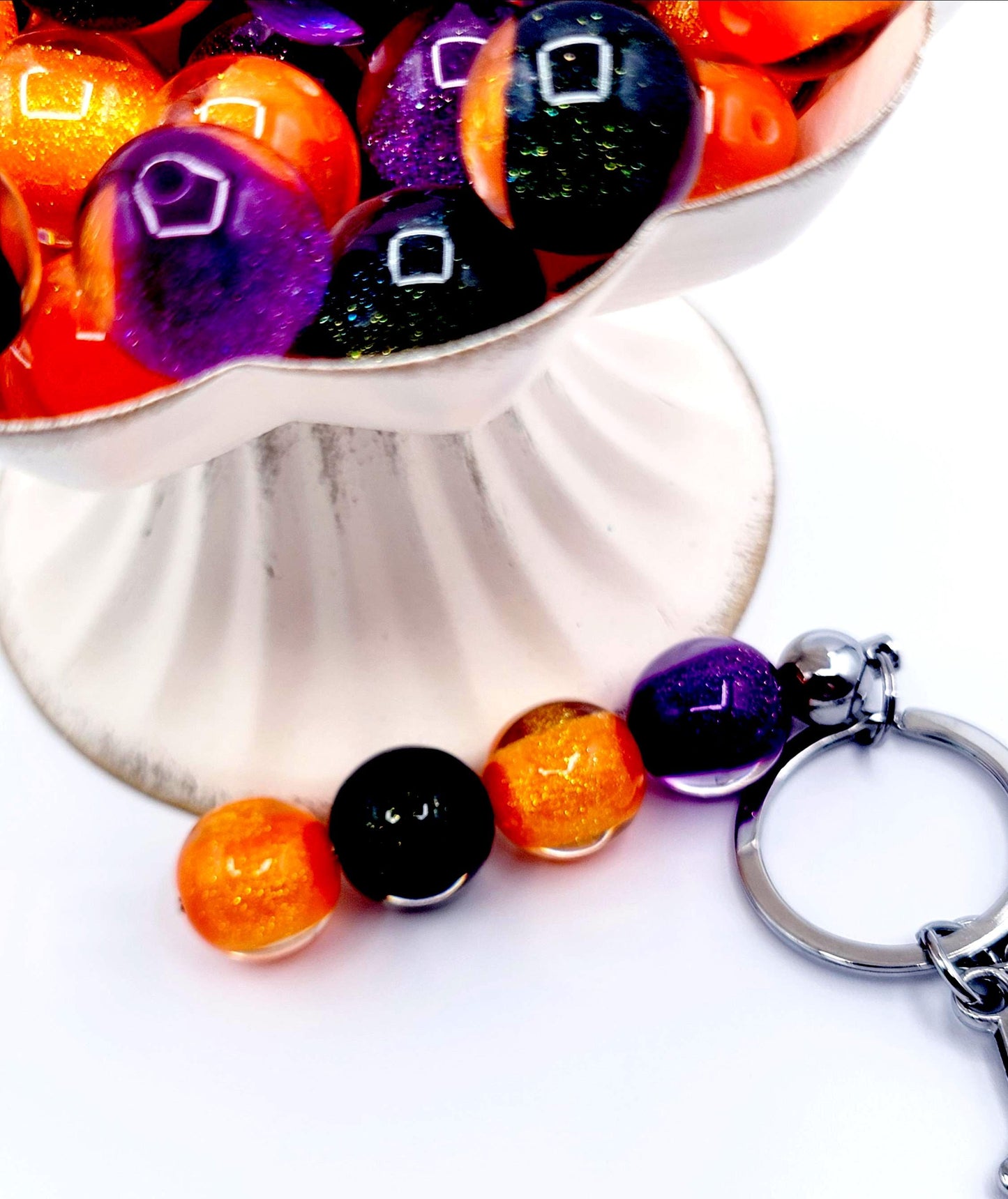 16mm Halloween Glitter Sugar Core Acrylic Beads (Set of 10) – Luminous DIY Pen & Keychain Beads