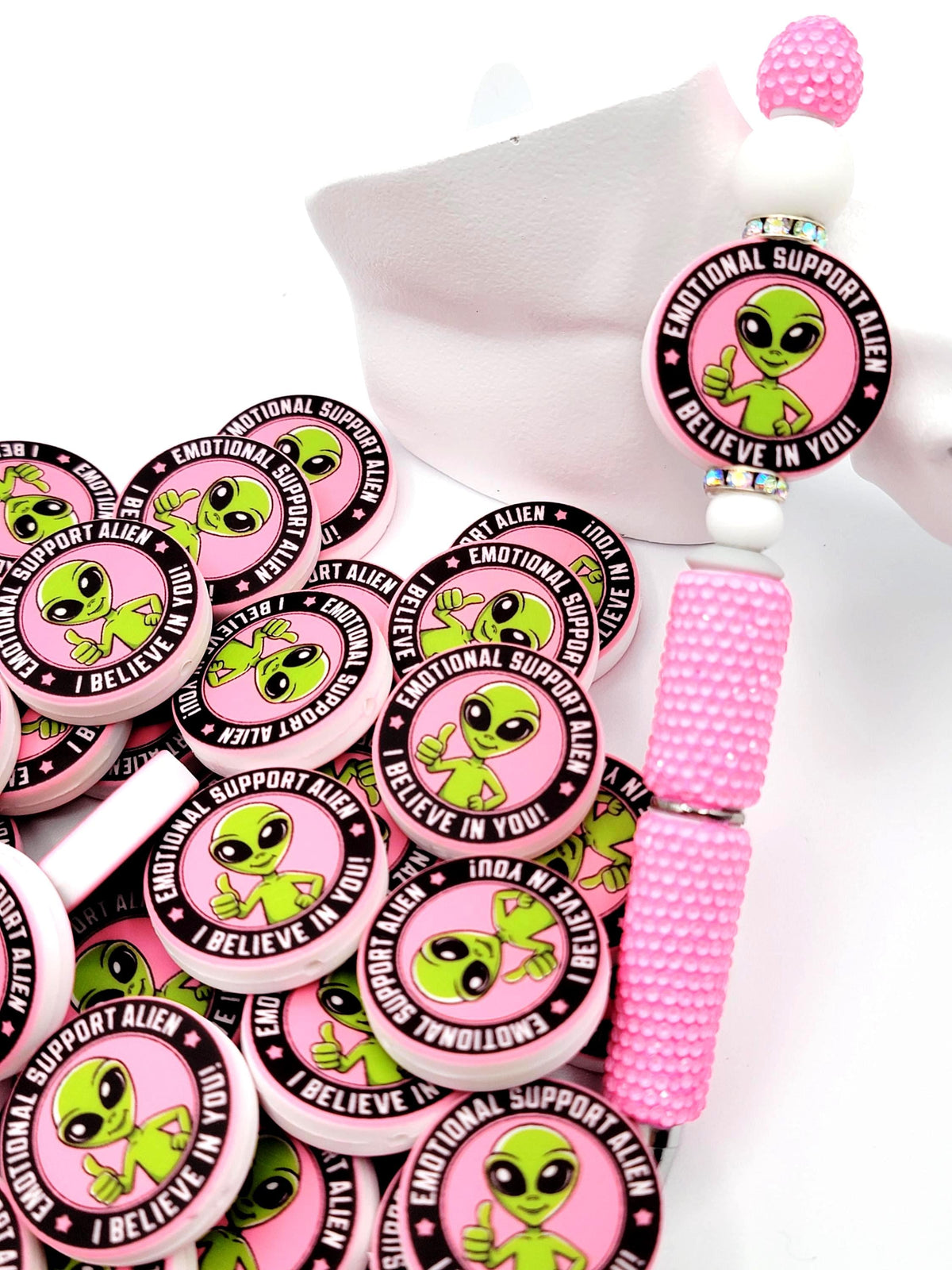 Emotional Support Alien Silicone Focal Bead (Set of 2) – Funny Alien Pen, Lanyard & Keychain Bead