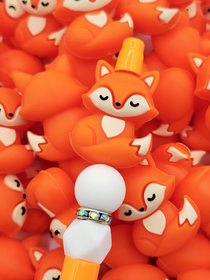 3D Fox Silicone Focal Bead , Orange Sleeping Fox Animal Shape Bead for DIY Pens, Jewelry, Keychains and Crafts, Fox Chunky Charms (Set of 2)
